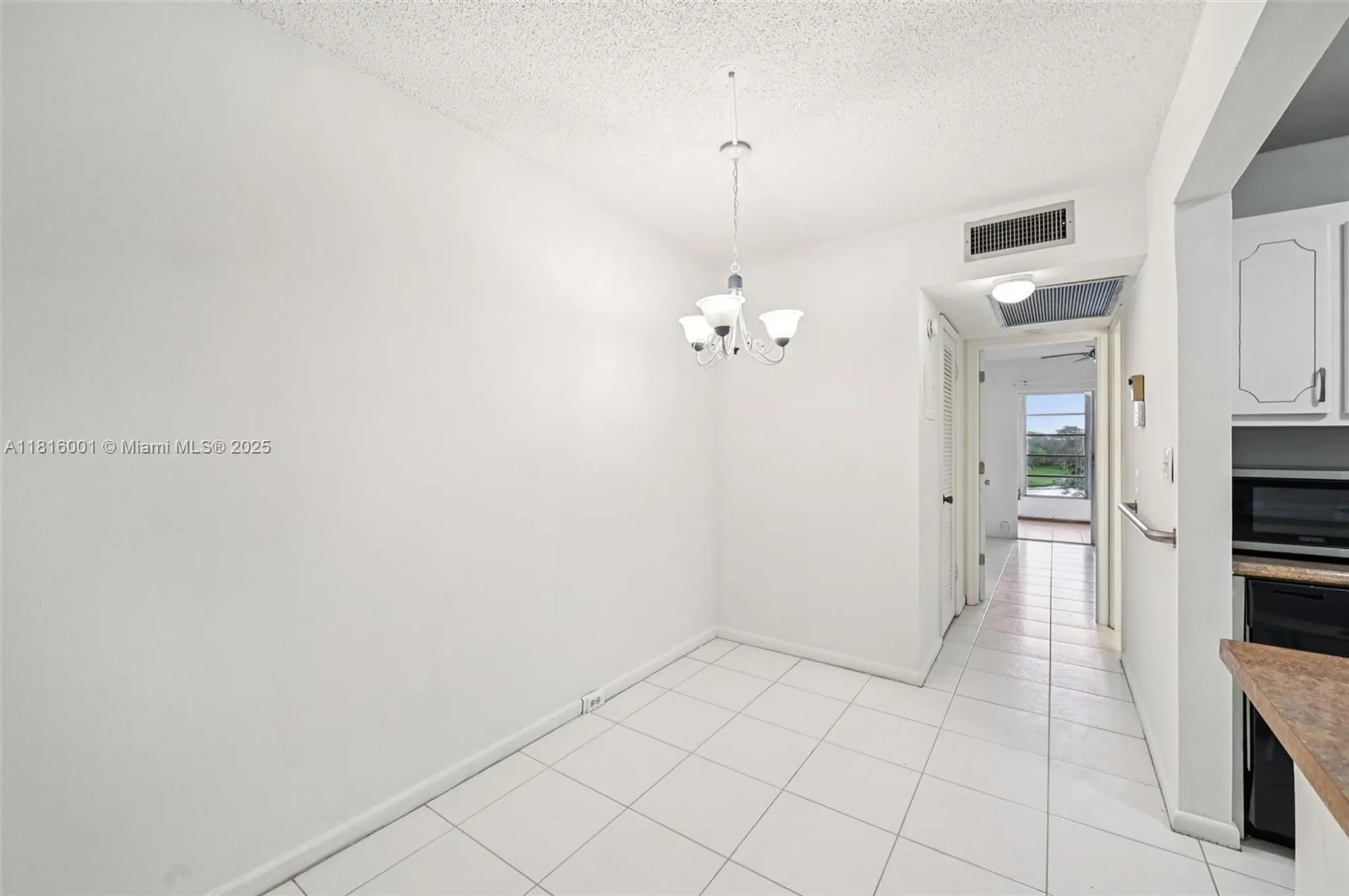 Property Slideshow image 8 of 23 | 4007 durham a # 4007, Deerfield Beach, FL, 33442