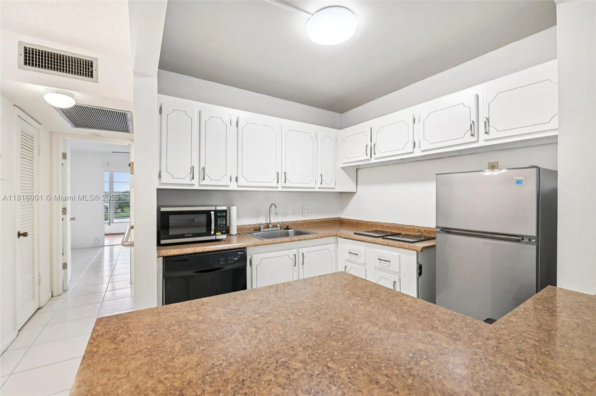 Property Slideshow image 9 of 23 | 4007 durham a # 4007, Deerfield Beach, FL, 33442