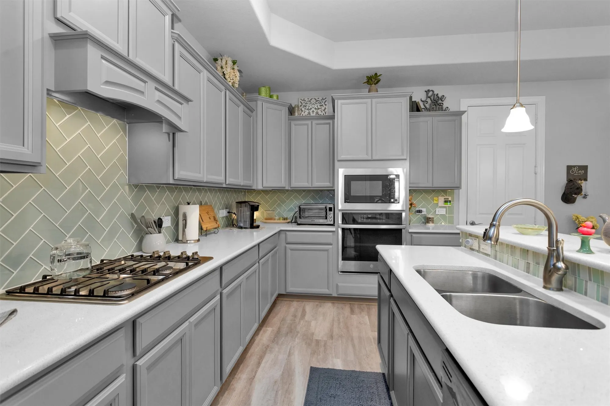 Property Slideshow image 12 of 43 | 5746 lakeside villas ct, Conroe, TX, 77304