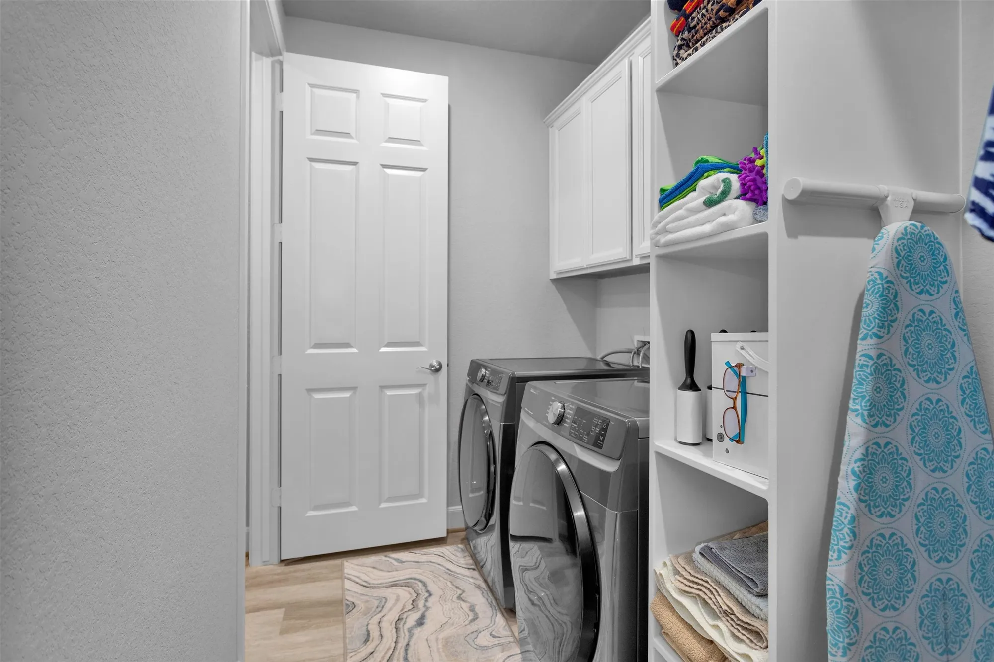 Property Slideshow image 24 of 43 | 5746 lakeside villas ct, Conroe, TX, 77304