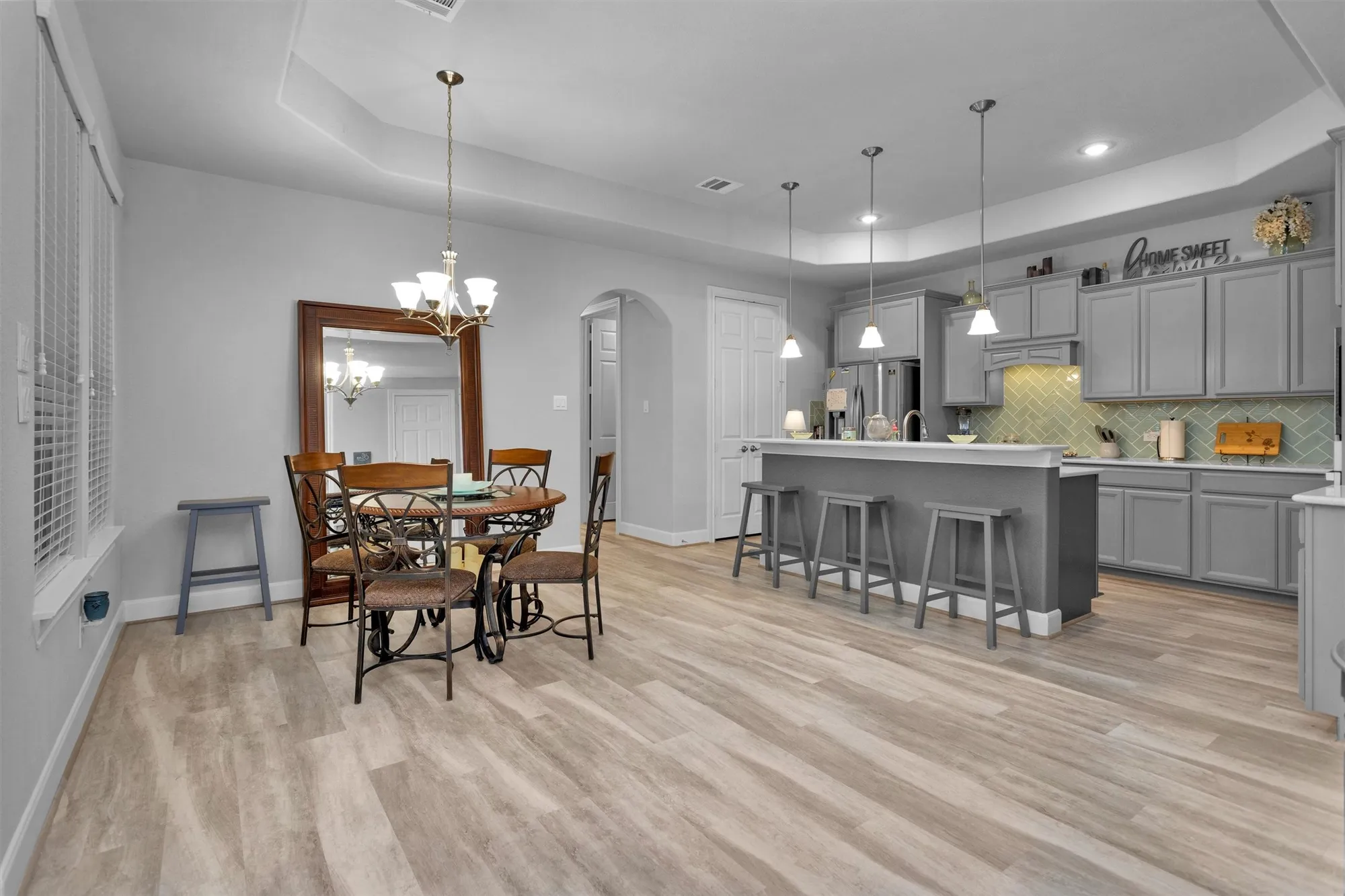 Property Slideshow image 8 of 43 | 5746 lakeside villas ct, Conroe, TX, 77304