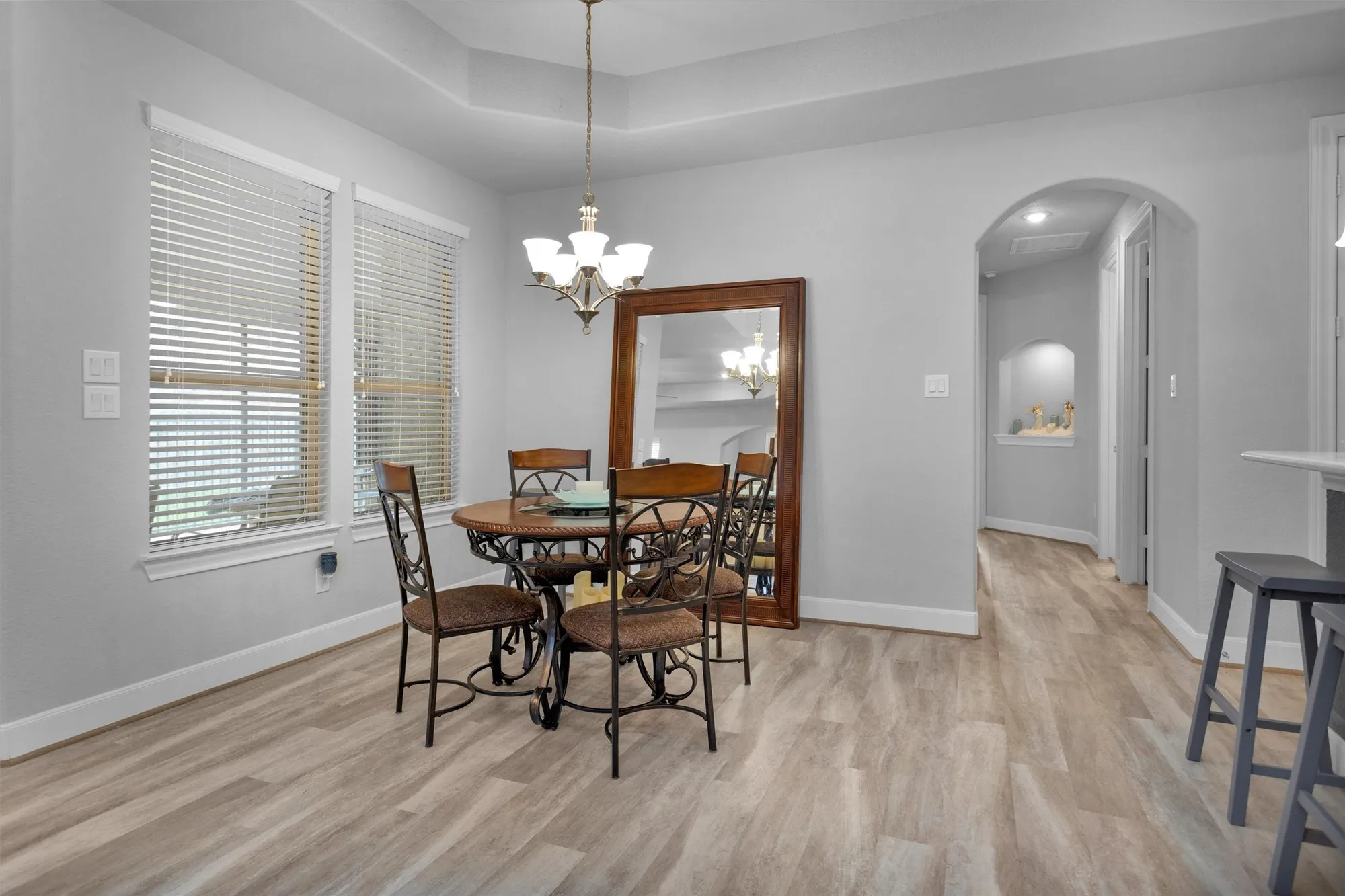 Property Slideshow image 9 of 43 | 5746 lakeside villas ct, Conroe, TX, 77304