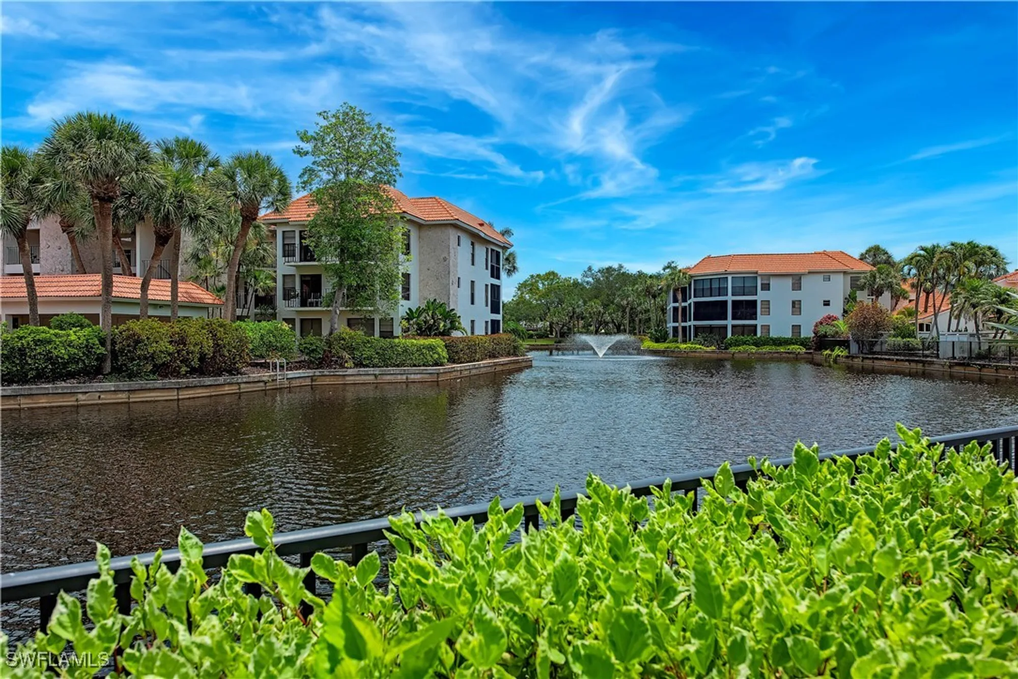 Property Slideshow image 8 of 14 | 5914 via lugano # 2, Naples, FL, 34108