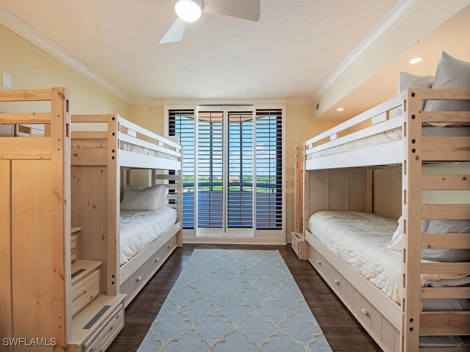Property Slideshow image 12 of 12 | 6075 pelican bay blvd apt 705, Naples, FL, 34108