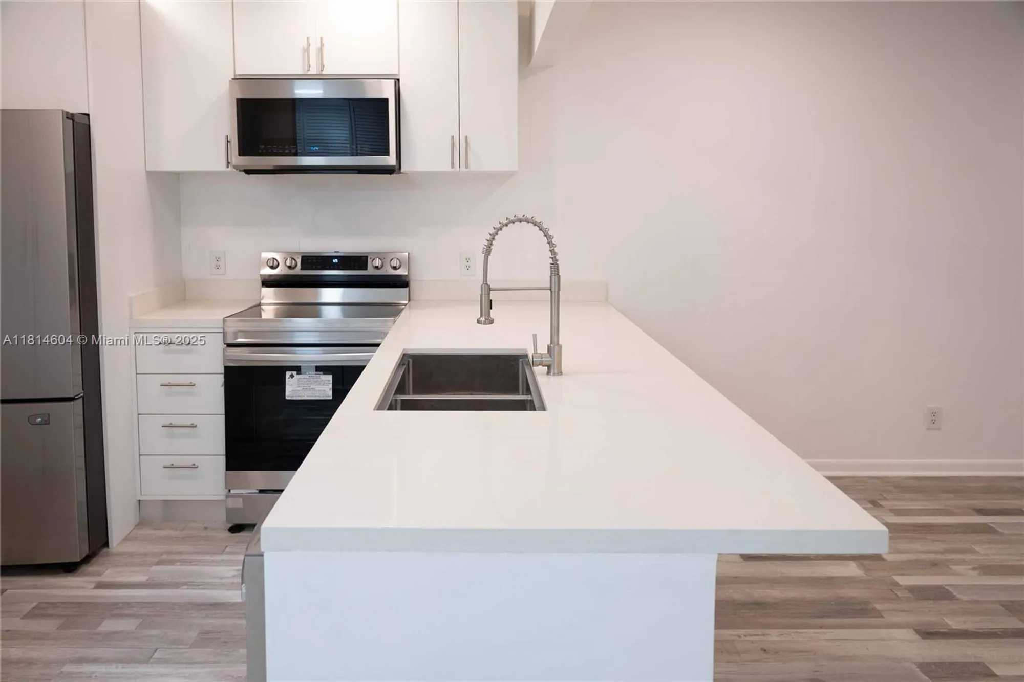 Property Slideshow image 1 of 15 | 251 nw 76th ave 208, Margate, FL, 33063