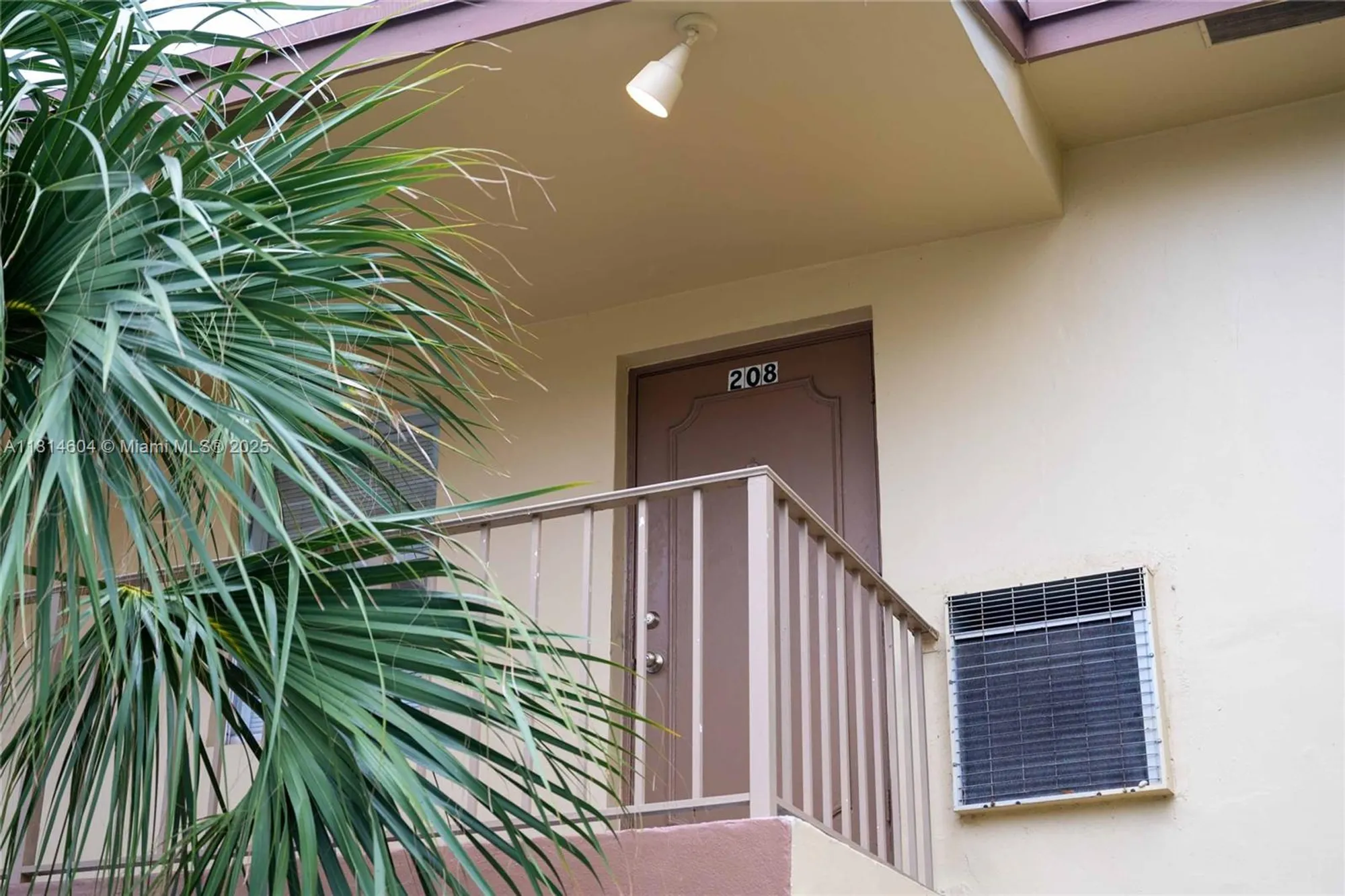 Property Slideshow image 13 of 15 | 251 nw 76th ave 208, Margate, FL, 33063
