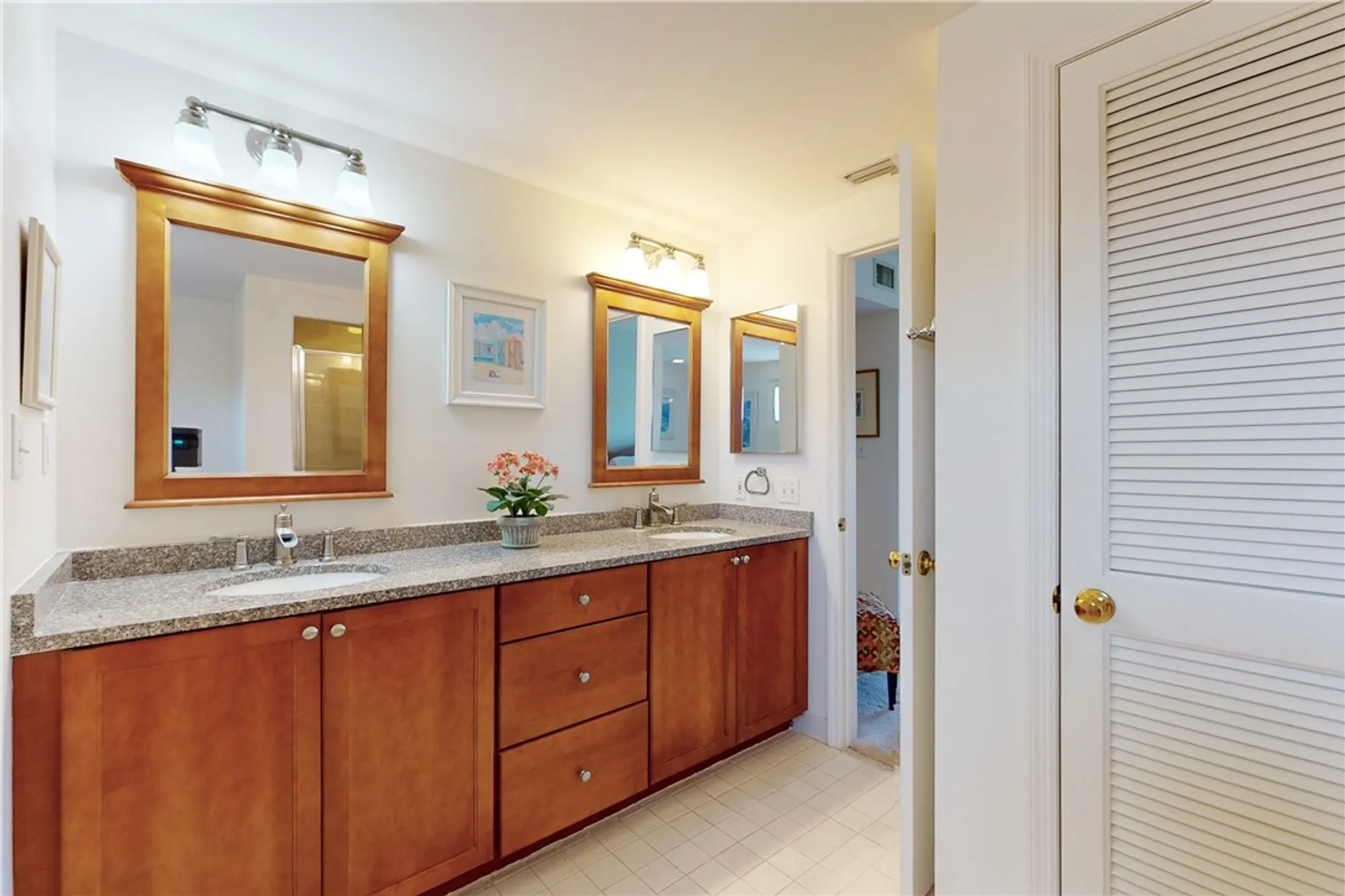 Property Slideshow image 17 of 36 | 5030 harmony cir apt 204, Vero Beach, FL, 32967