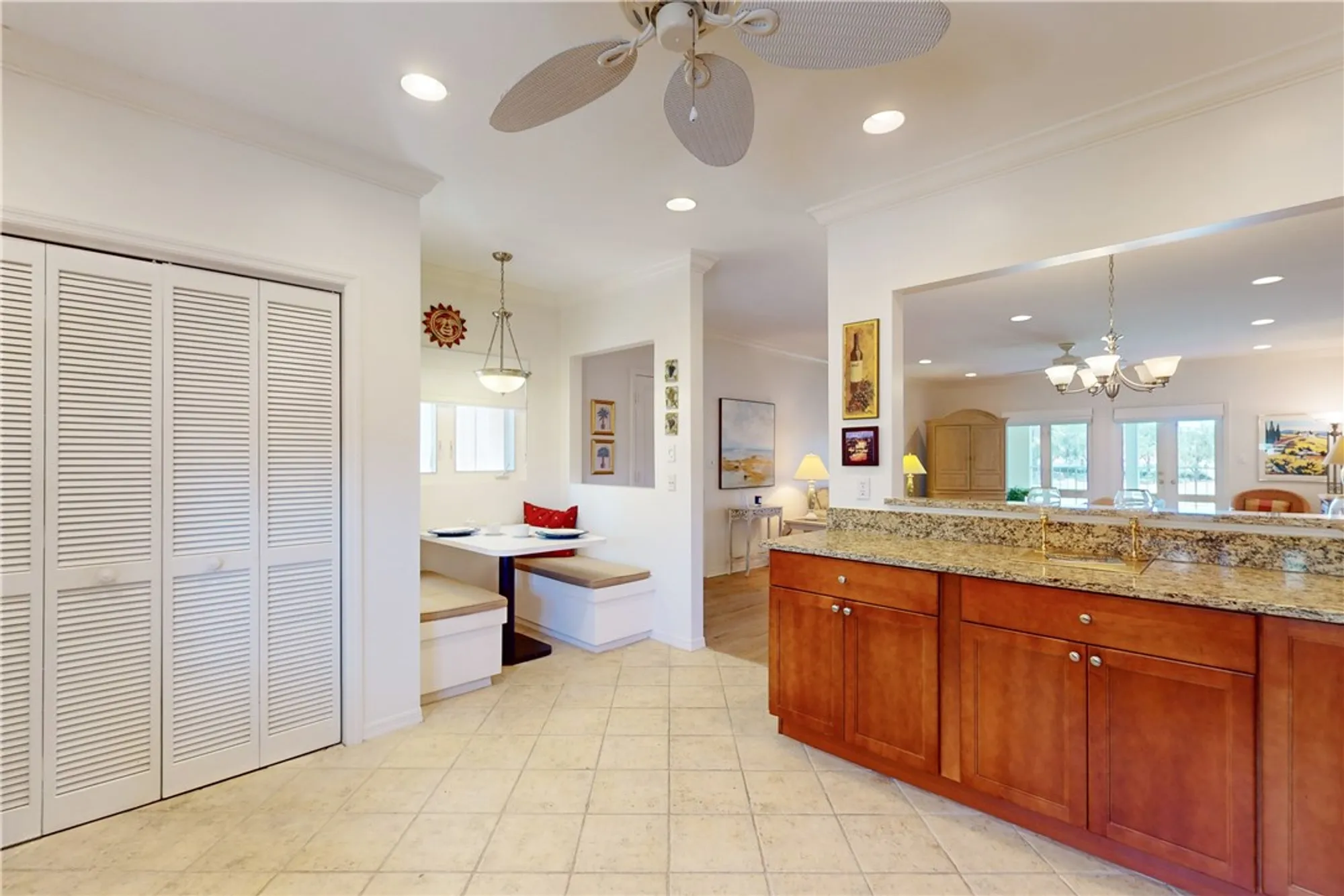 Property Slideshow image 11 of 36 | 5030 harmony cir apt 204, Vero Beach, FL, 32967