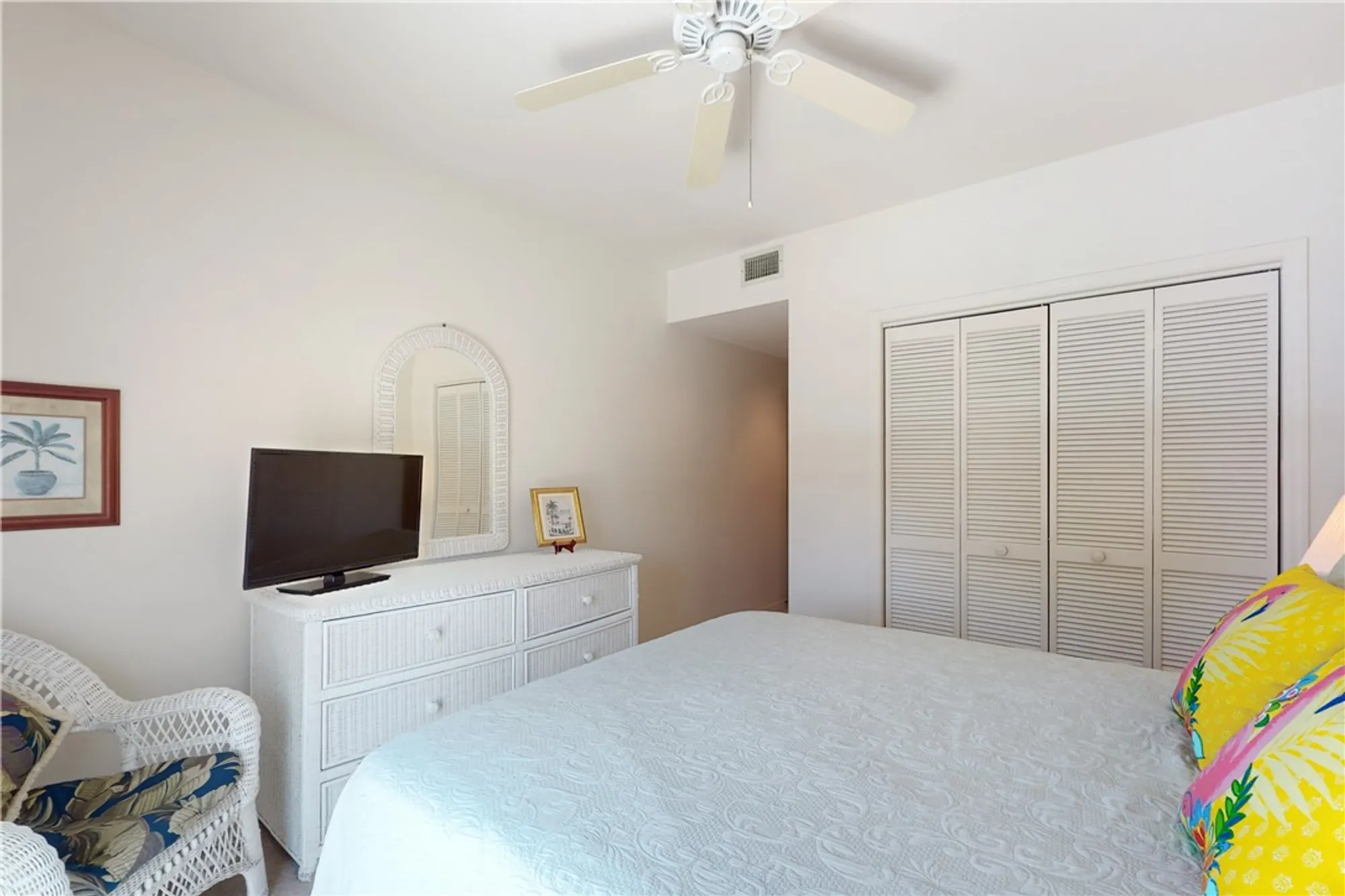 Property Slideshow image 25 of 36 | 5030 harmony cir apt 204, Vero Beach, FL, 32967