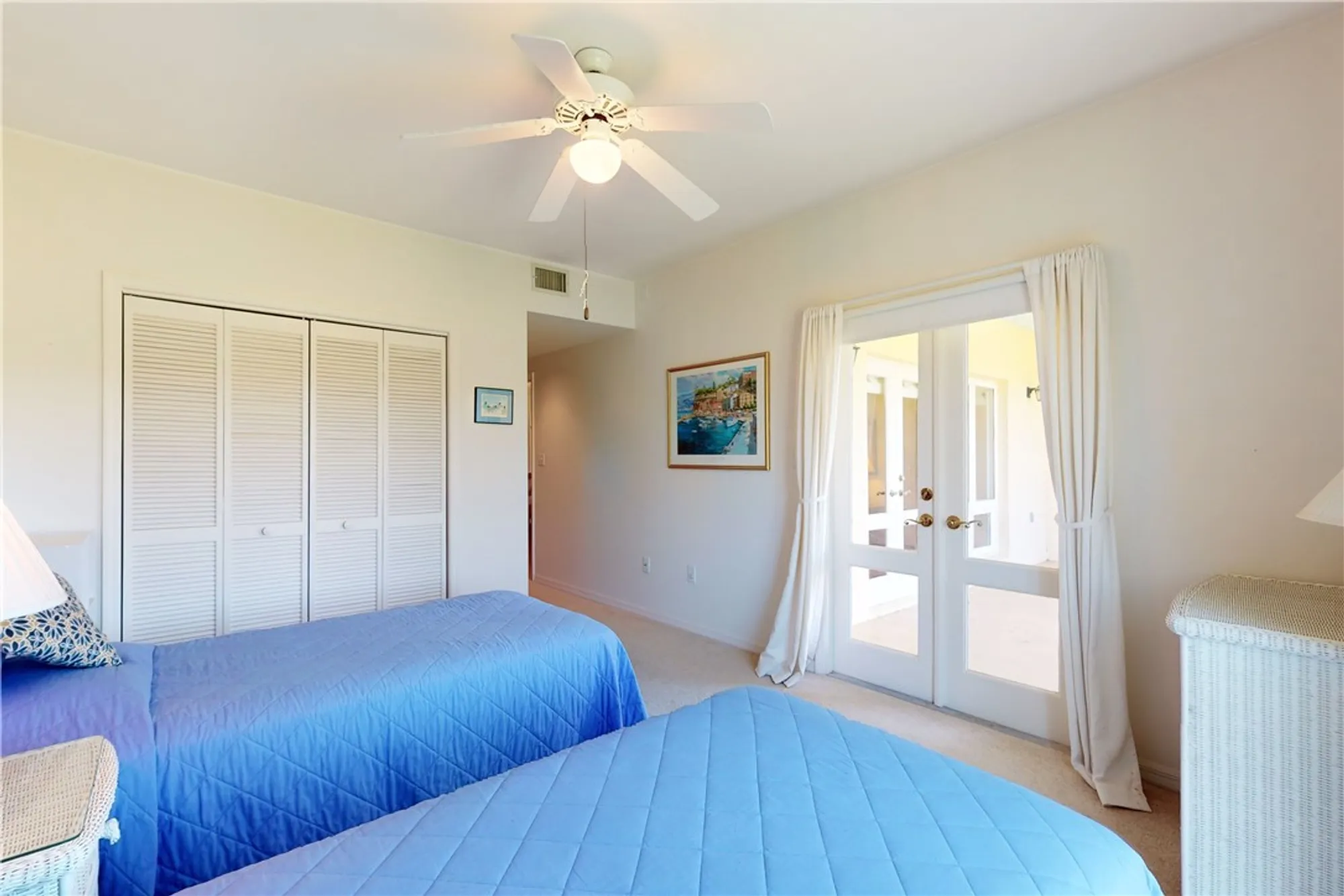 Property Slideshow image 20 of 36 | 5030 harmony cir apt 204, Vero Beach, FL, 32967