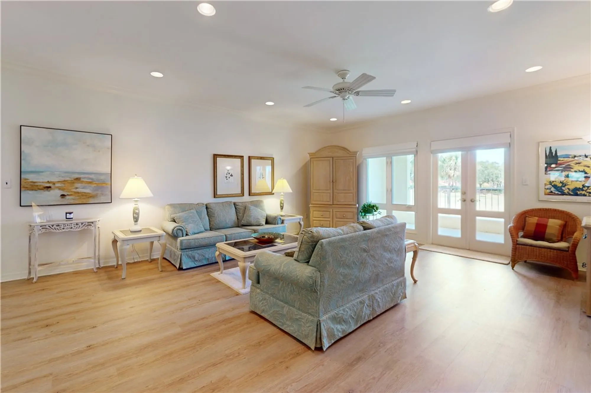 Property Slideshow image 4 of 36 | 5030 harmony cir apt 204, Vero Beach, FL, 32967