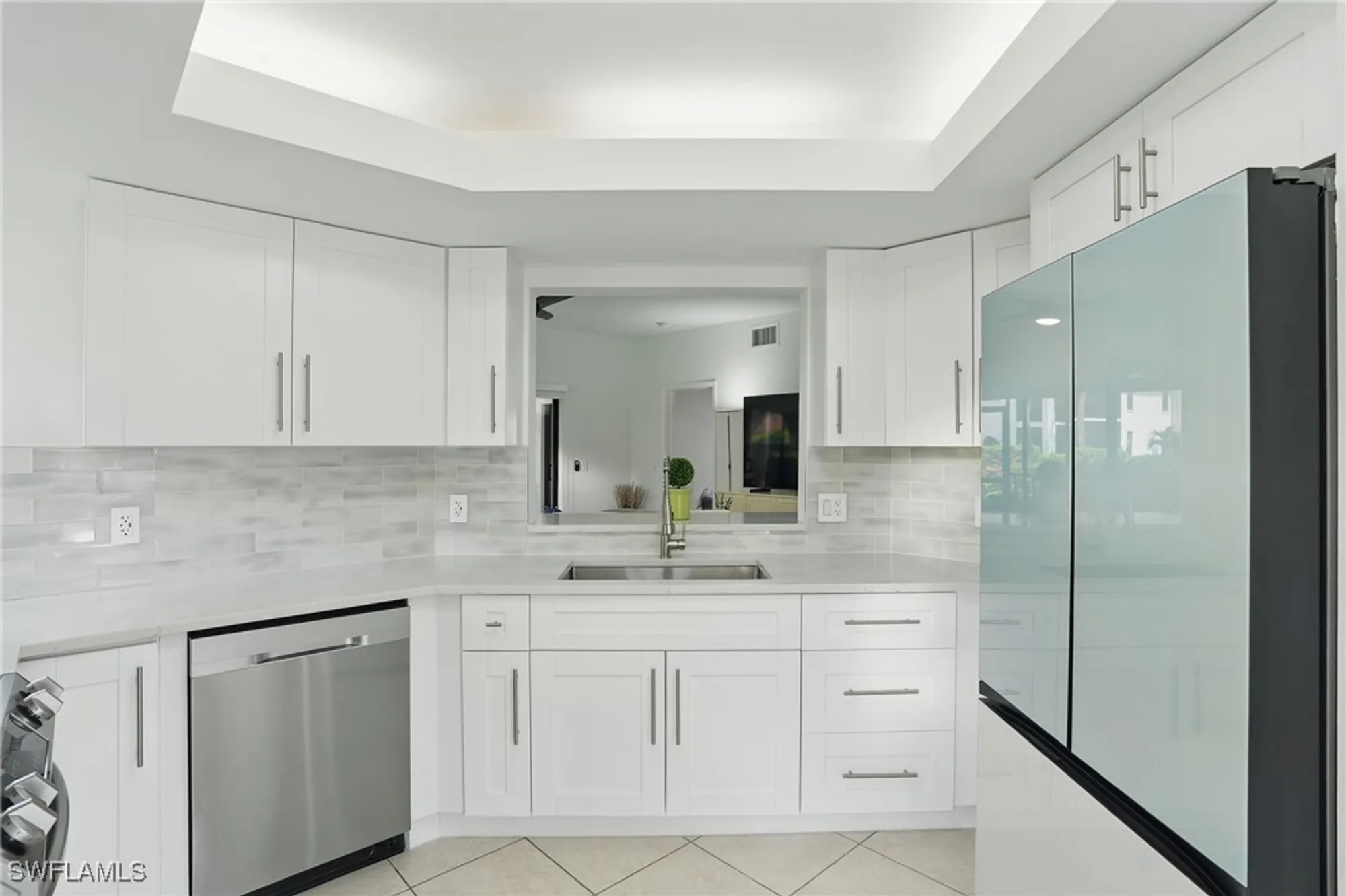 Property Slideshow image 14 of 22 | 547 serendipity dr, Naples, FL, 34108