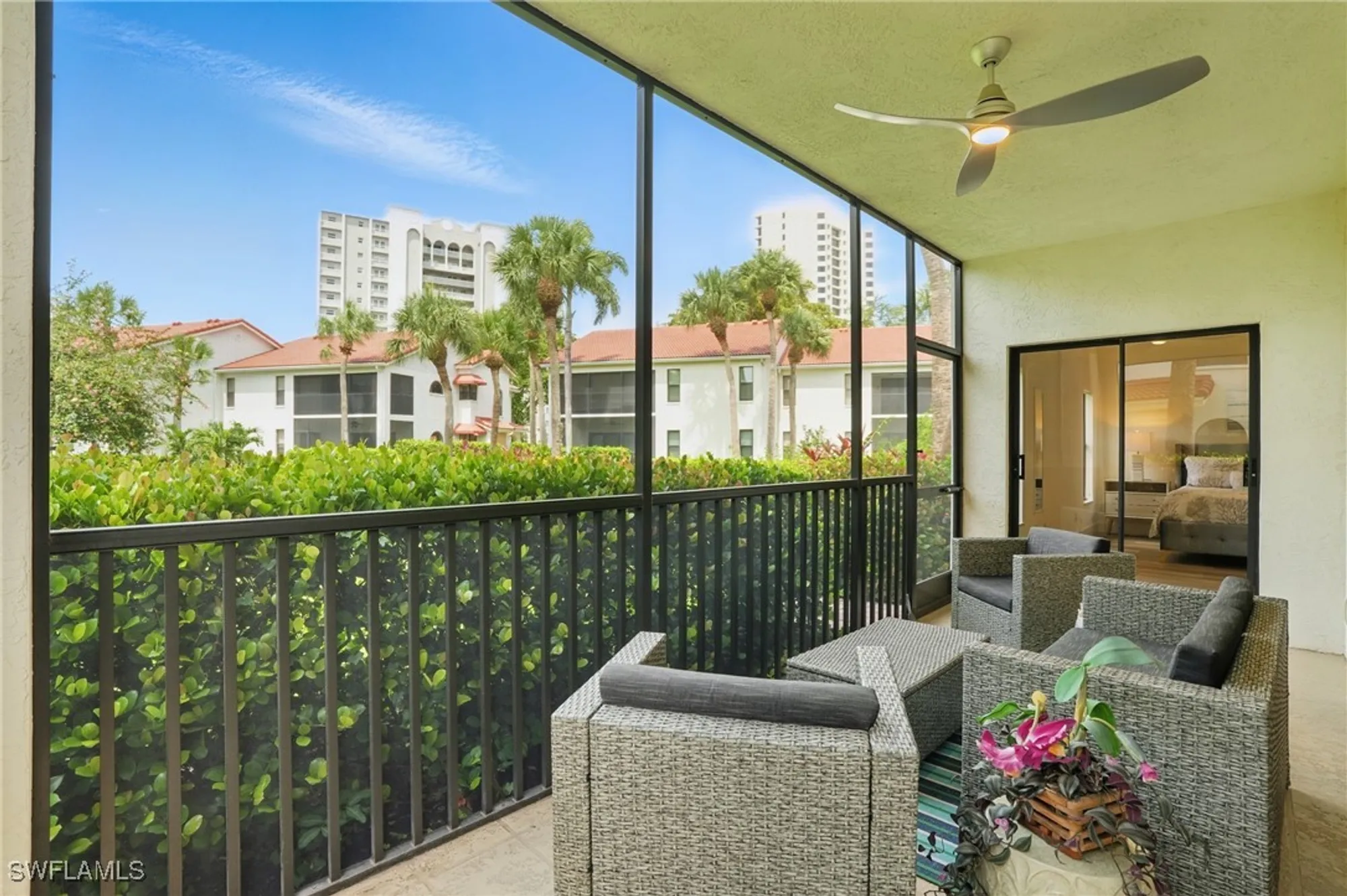 Property Slideshow image 5 of 22 | 547 serendipity dr, Naples, FL, 34108