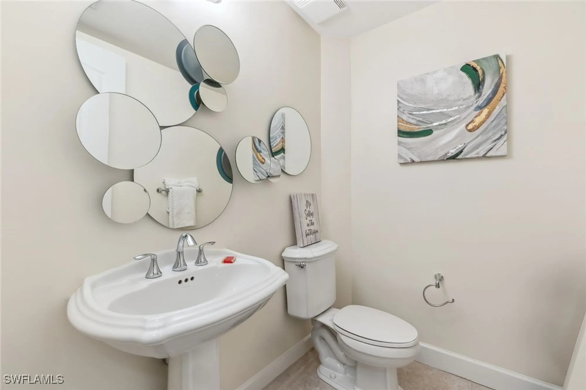 Property Slideshow image 24 of 48 | 11600 court of palms 201, Fort Myers, FL, 33908