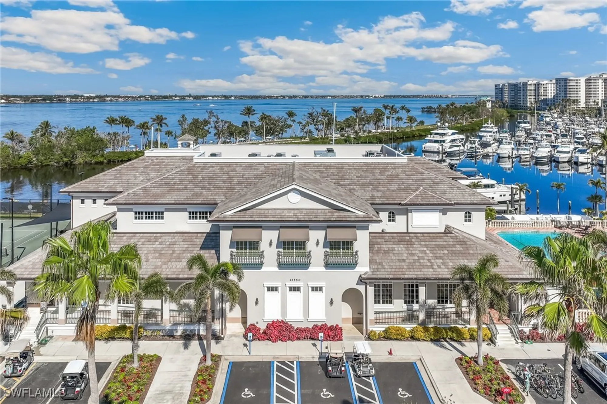Property Slideshow image 36 of 48 | 11600 court of palms 201, Fort Myers, FL, 33908