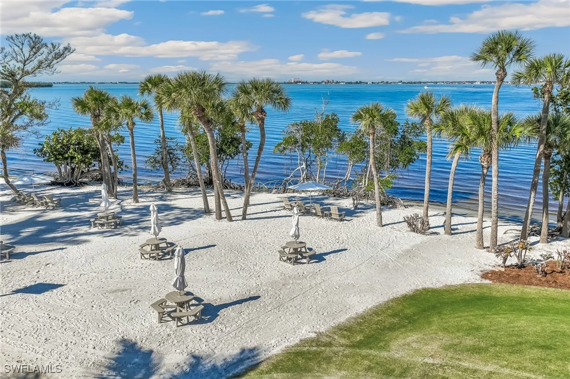 Property Slideshow image 41 of 48 | 11600 court of palms 201, Fort Myers, FL, 33908
