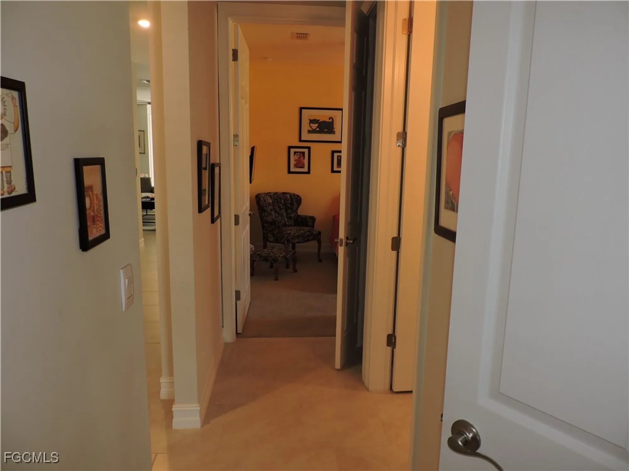 Property Slideshow image 18 of 32 | 15165 yellow wood dr, Alva, FL, 33920