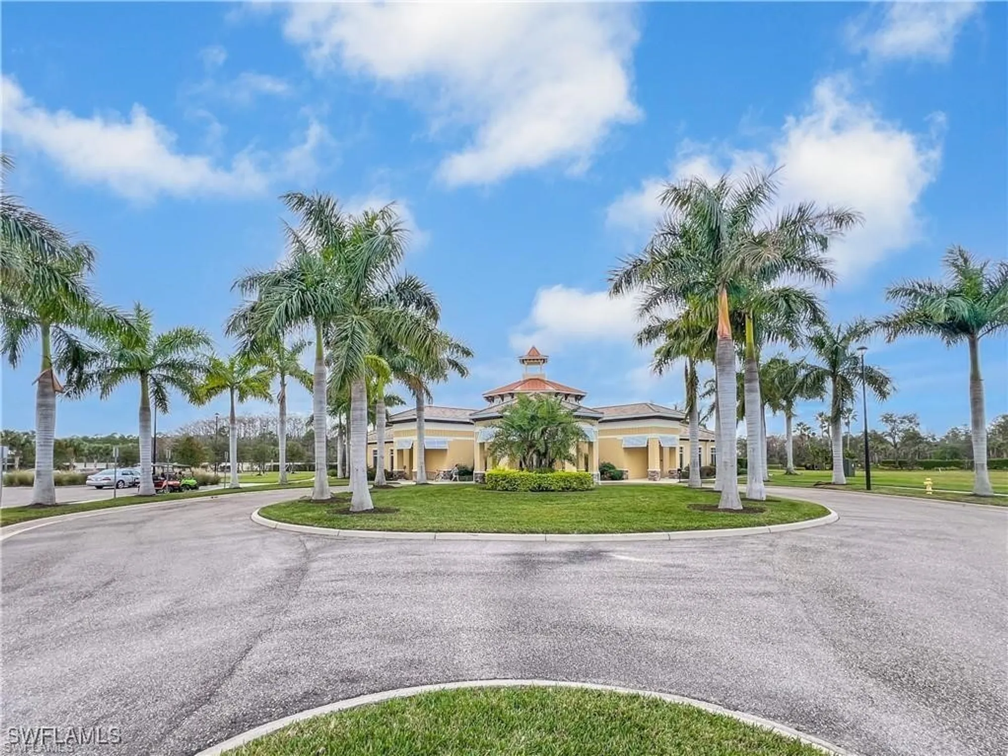 Property Slideshow image 26 of 32 | 15165 yellow wood dr, Alva, FL, 33920