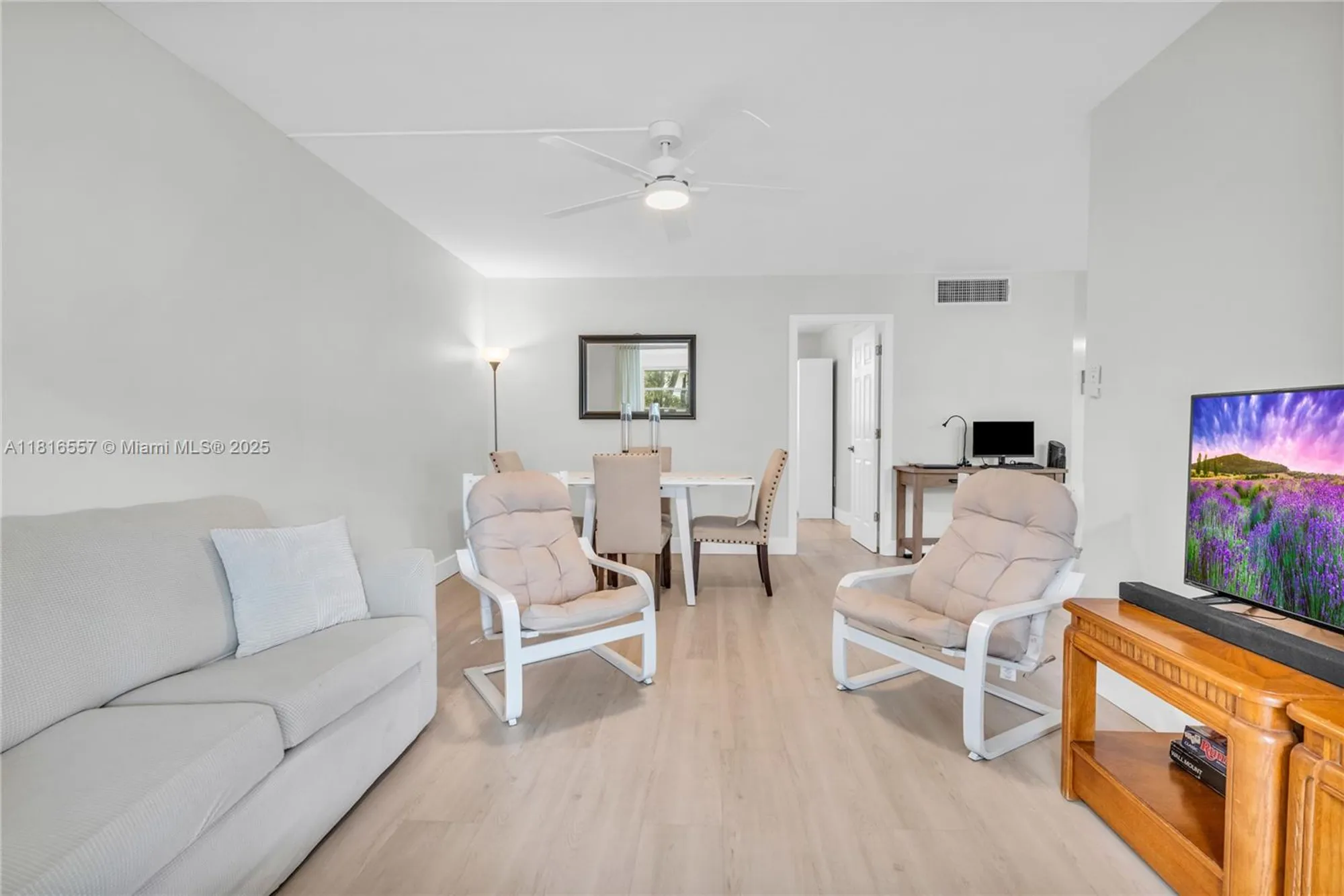 Property Slideshow image 21 of 49 | 9091 lime bay blvd 211, Tamarac, FL, 33321