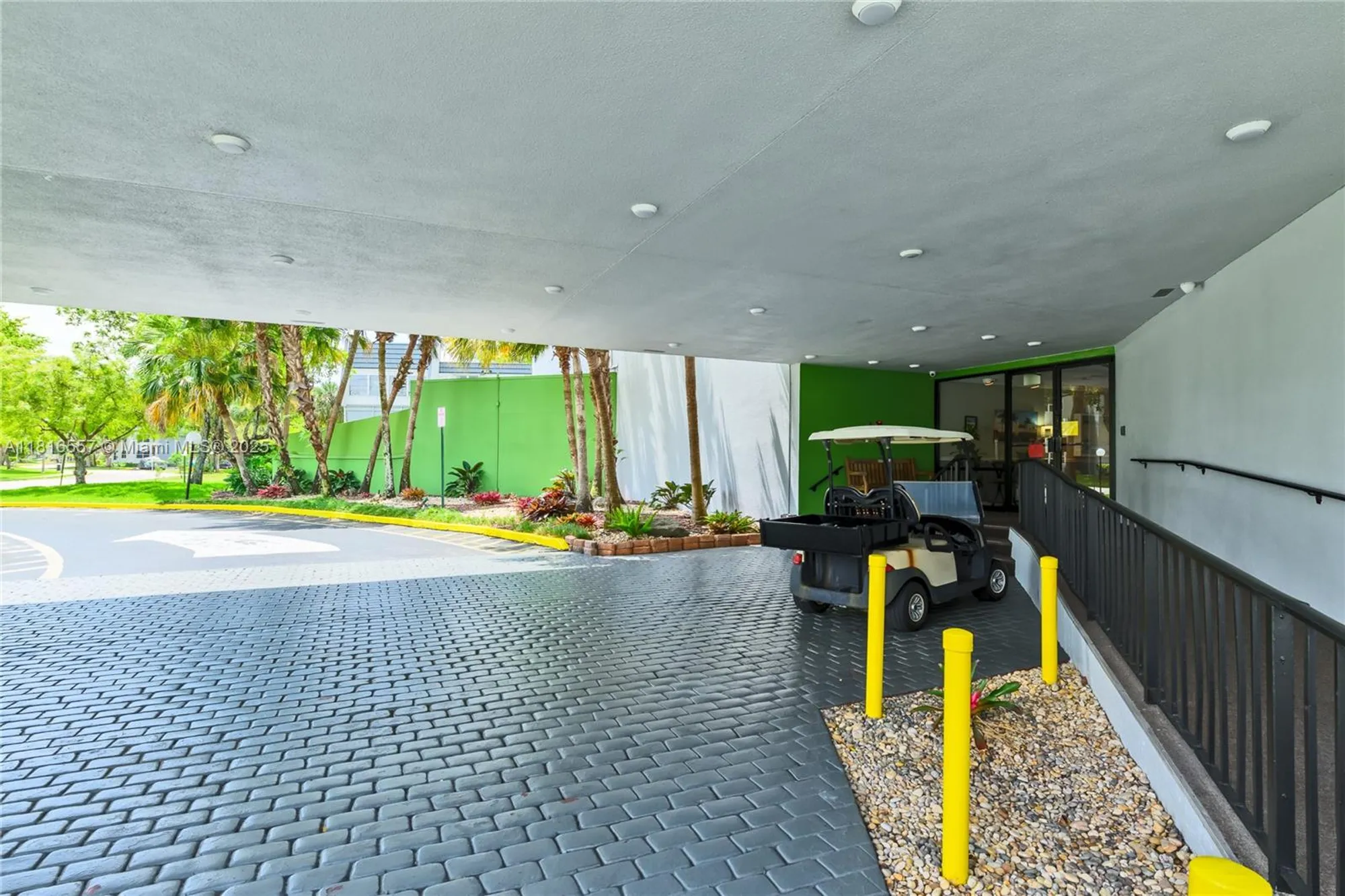 Property Slideshow image 38 of 49 | 9091 lime bay blvd 211, Tamarac, FL, 33321
