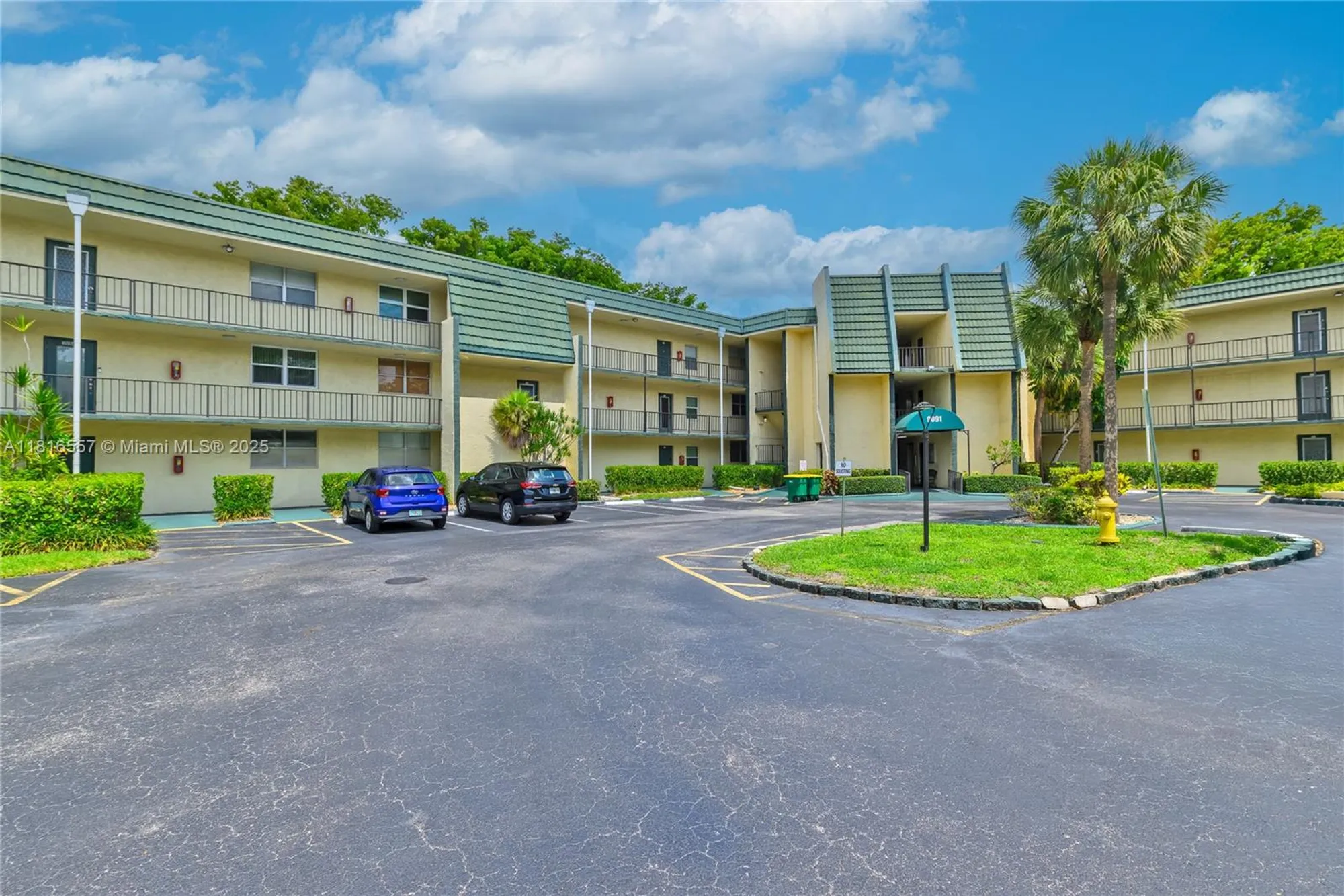 Property Slideshow image 5 of 49 | 9091 lime bay blvd 211, Tamarac, FL, 33321