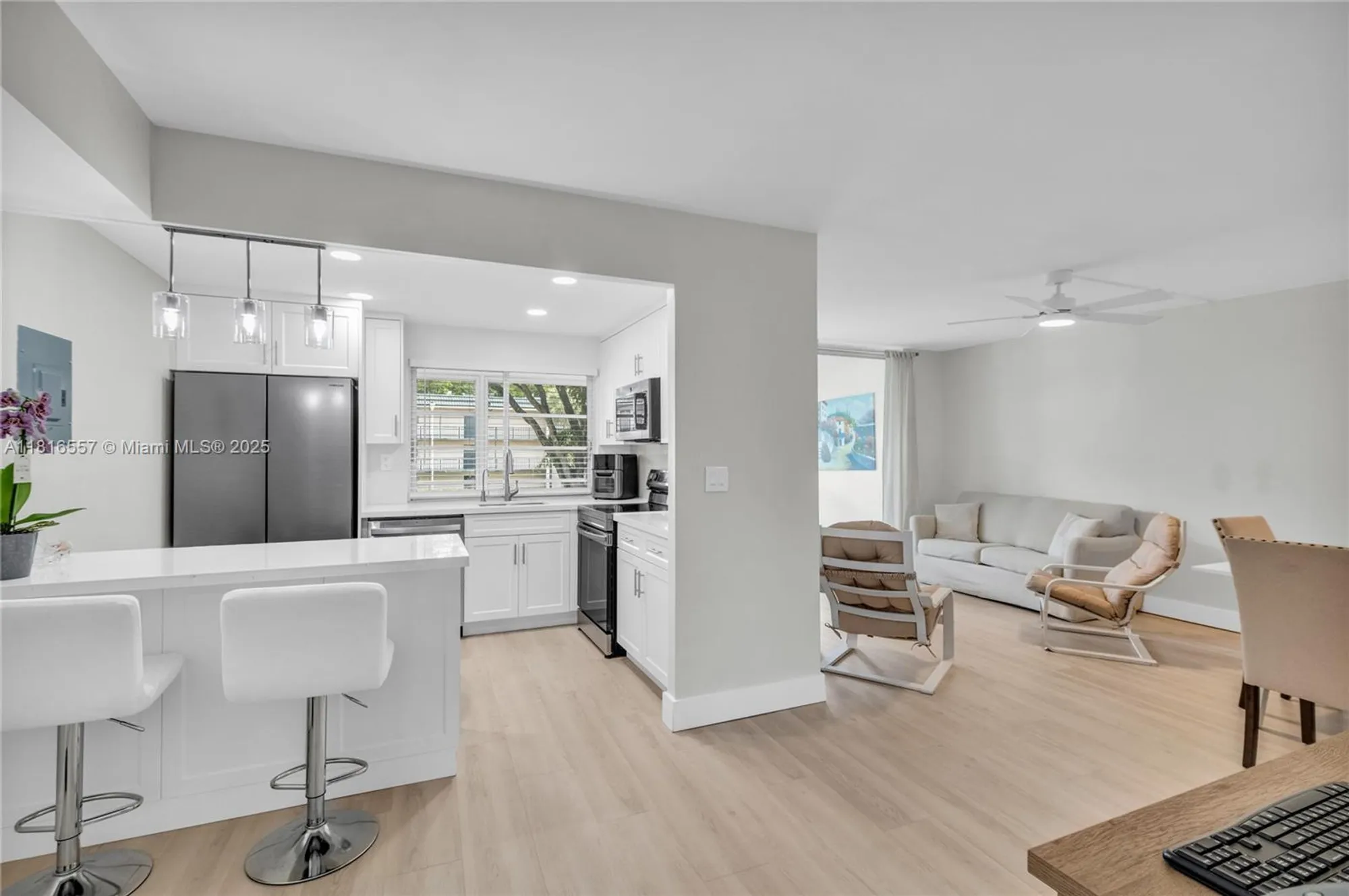 Property Slideshow image 8 of 49 | 9091 lime bay blvd 211, Tamarac, FL, 33321