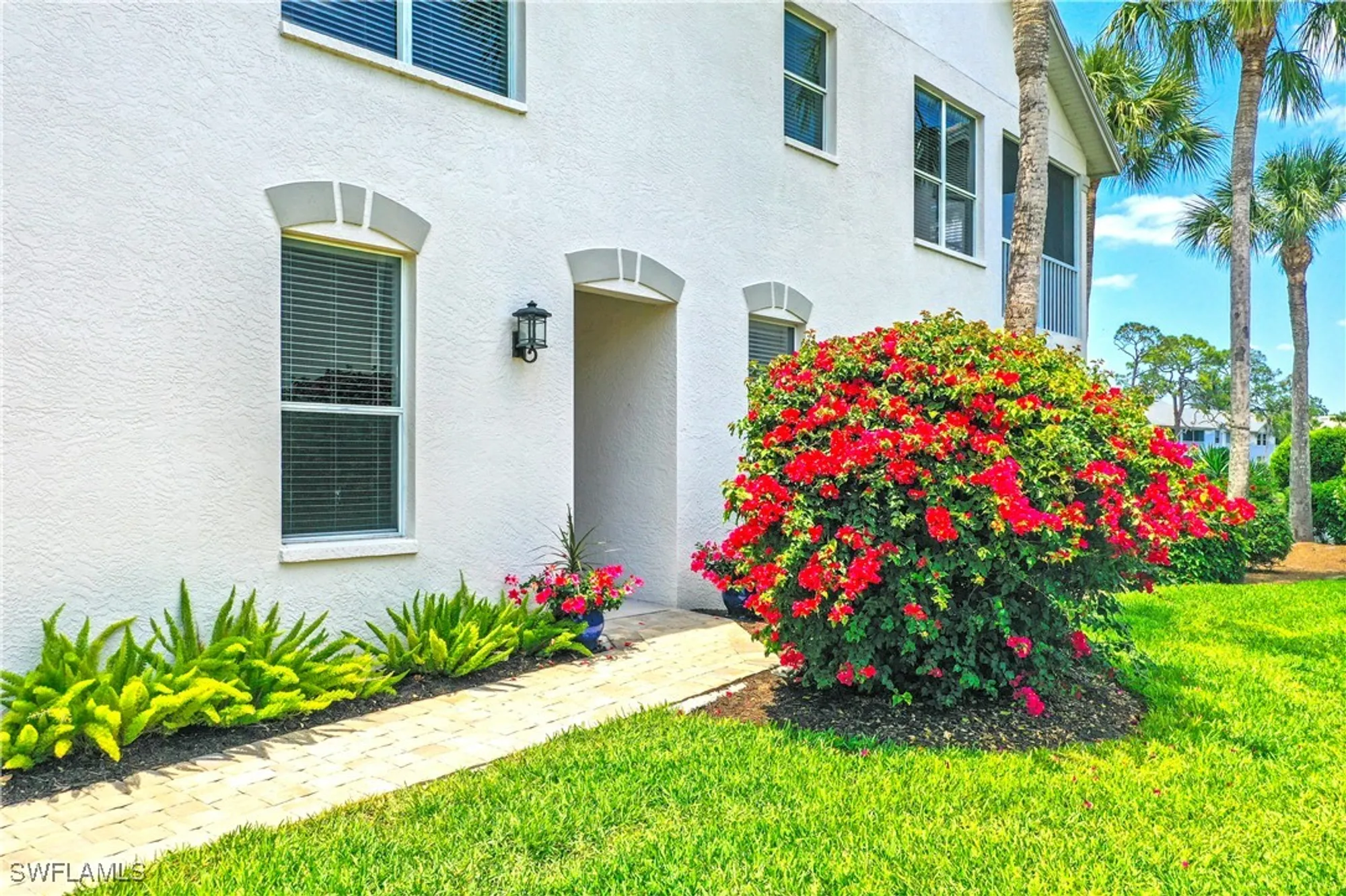 Property Slideshow image 7 of 39 | 27071 lake harbor ct 103, Bonita Springs, FL, 34134