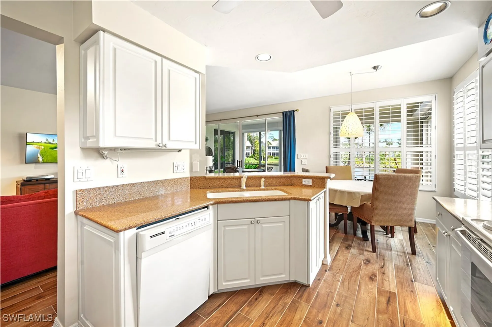 Property Slideshow image 13 of 39 | 27091 lake harbor ct 103, Bonita Springs, FL, 34134