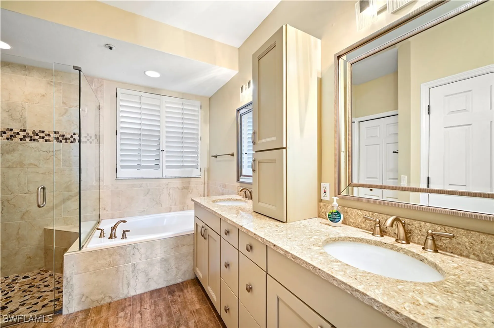 Property Slideshow image 24 of 39 | 27091 lake harbor ct 103, Bonita Springs, FL, 34134