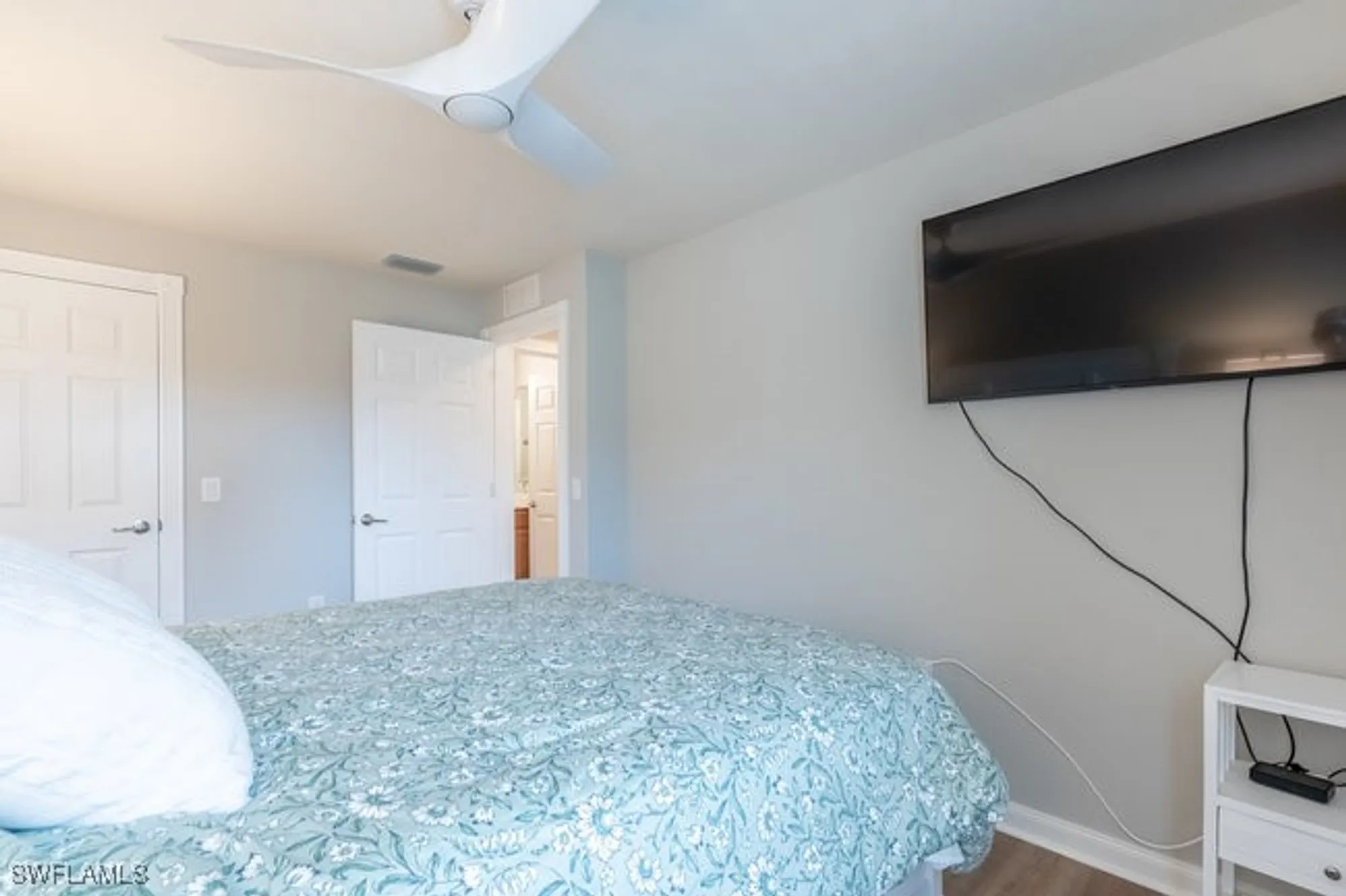 Property Slideshow image 25 of 40 | 8619 genova ct, Naples, FL, 34114