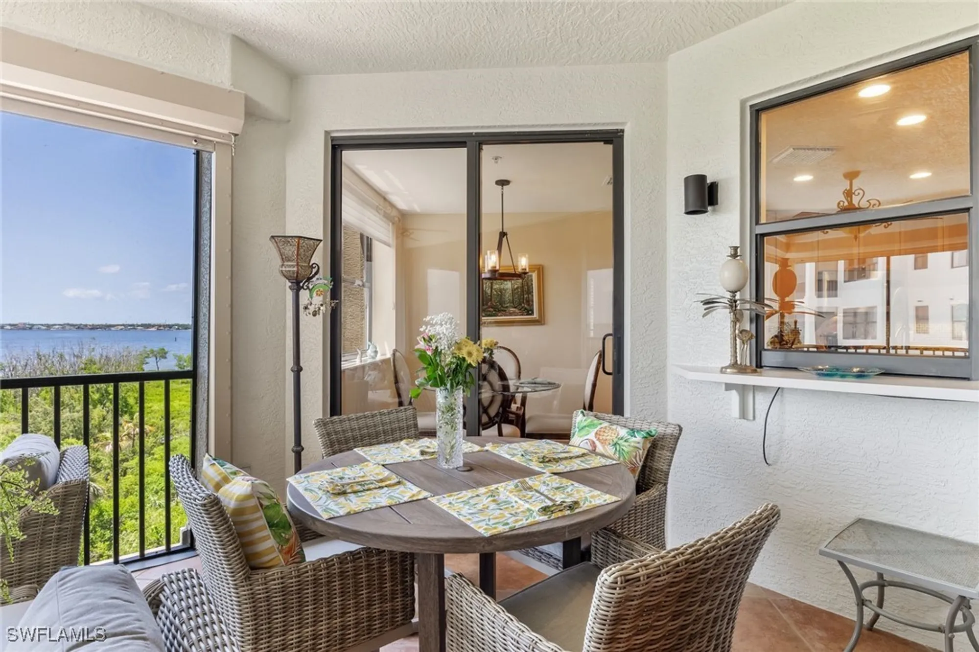 Property Slideshow image 12 of 50 | 11600 court of palms 301, Fort Myers, FL, 33908