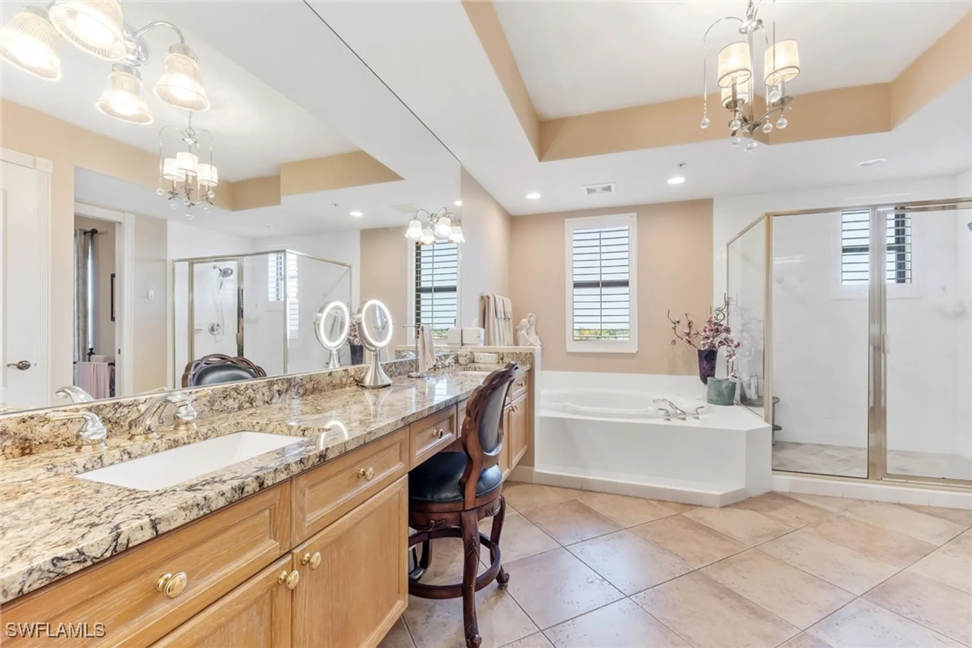 Property Slideshow image 23 of 50 | 11600 court of palms 301, Fort Myers, FL, 33908