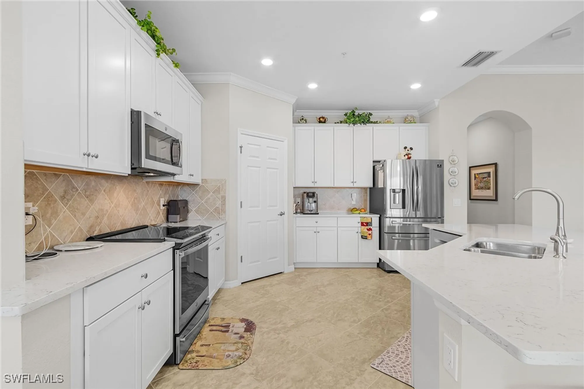 Property Slideshow image 10 of 35 | 10498 casella way apt 202, Fort Myers, FL, 33913