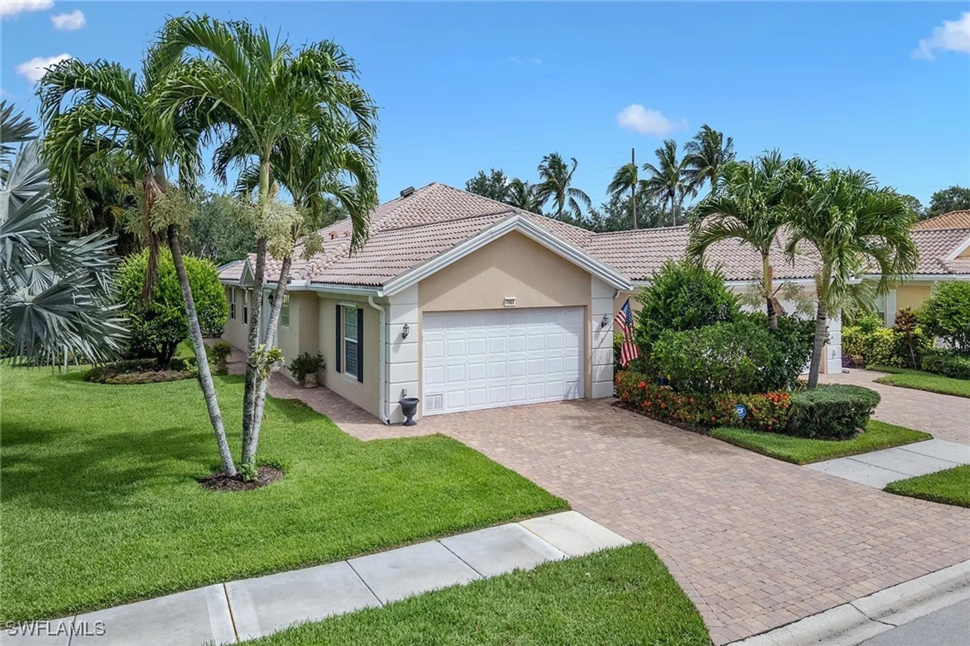 Property Slideshow image 34 of 46 | 7503 firenze ln, Naples, FL, 34114