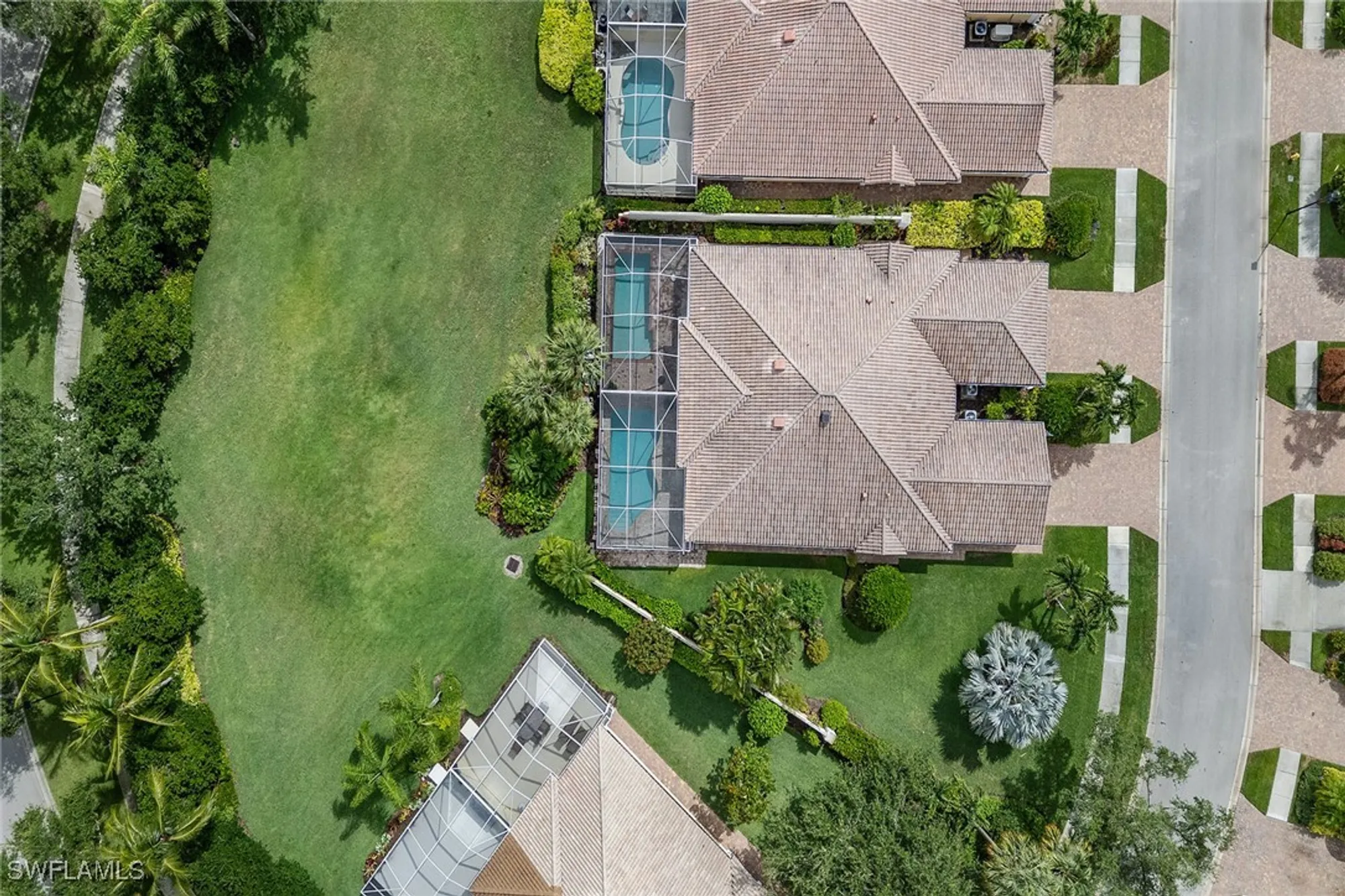 Property Slideshow image 33 of 46 | 7503 firenze ln, Naples, FL, 34114