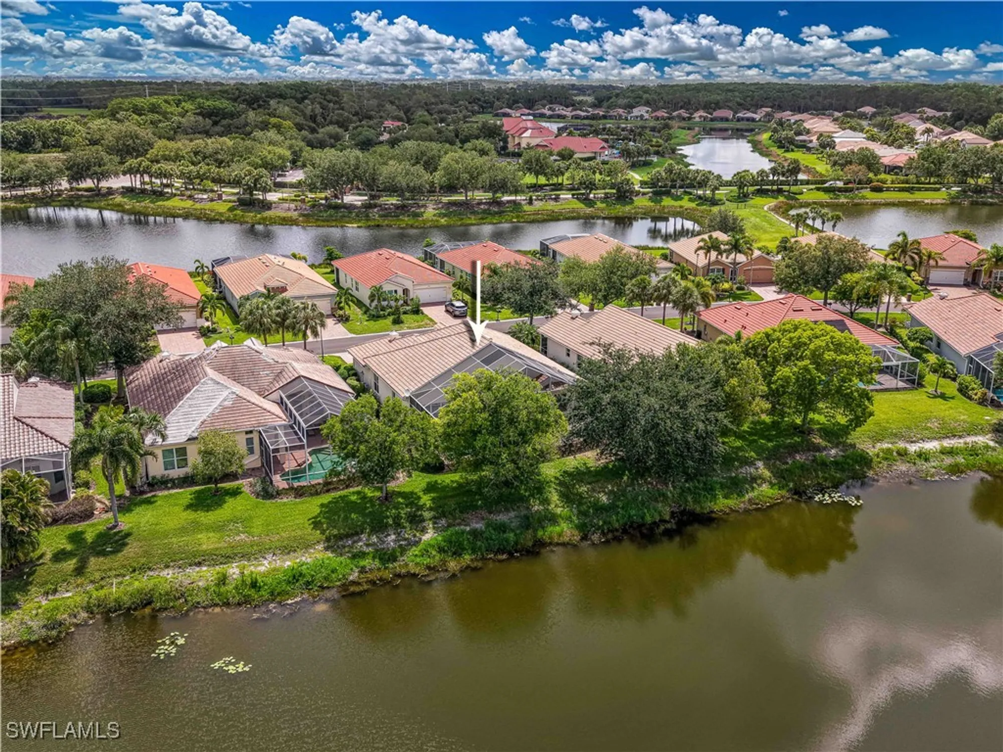 Property Slideshow image 15 of 44 | 2964 apple blossom dr, Alva, FL, 33920