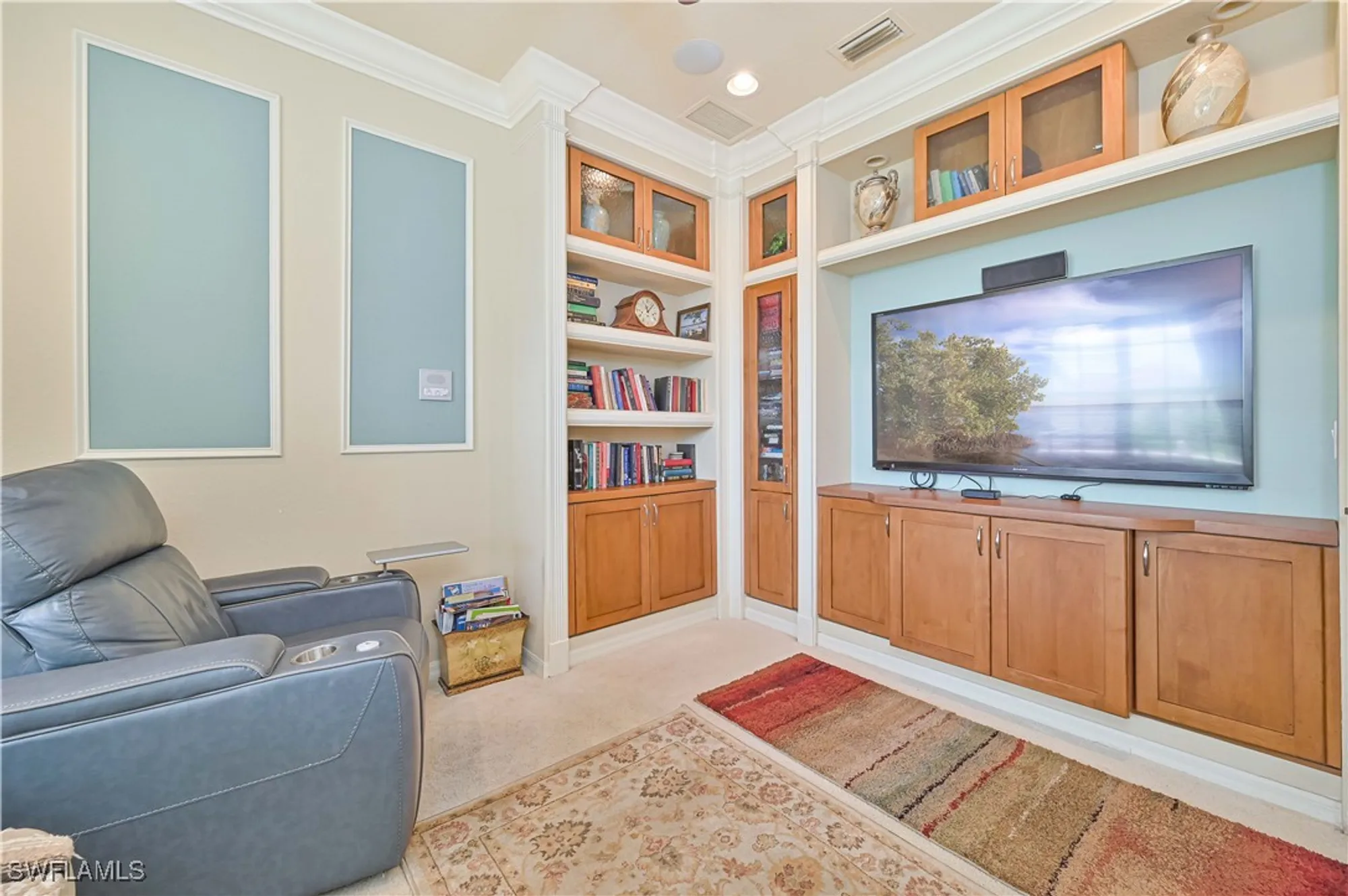 Property Slideshow image 29 of 44 | 2964 apple blossom dr, Alva, FL, 33920