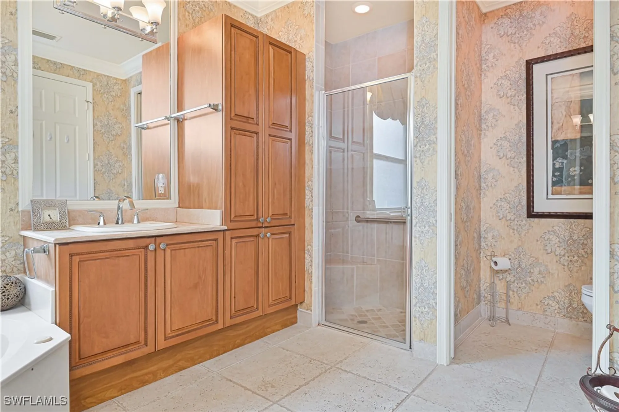 Property Slideshow image 35 of 44 | 2964 apple blossom dr, Alva, FL, 33920