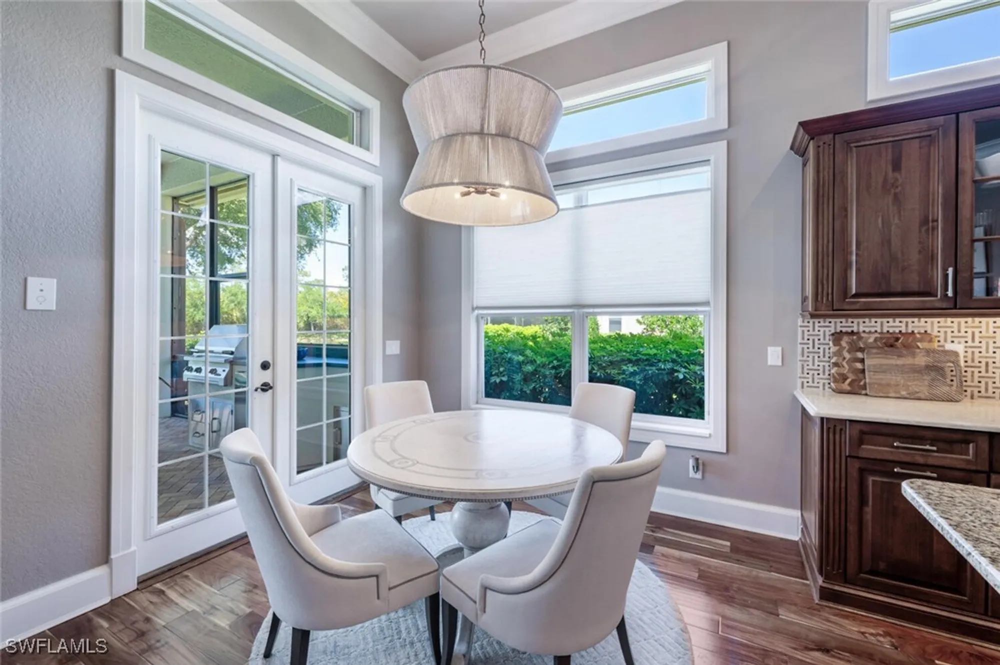 Property Slideshow image 17 of 50 | 3086 aviamar cir, Naples, FL, 34114