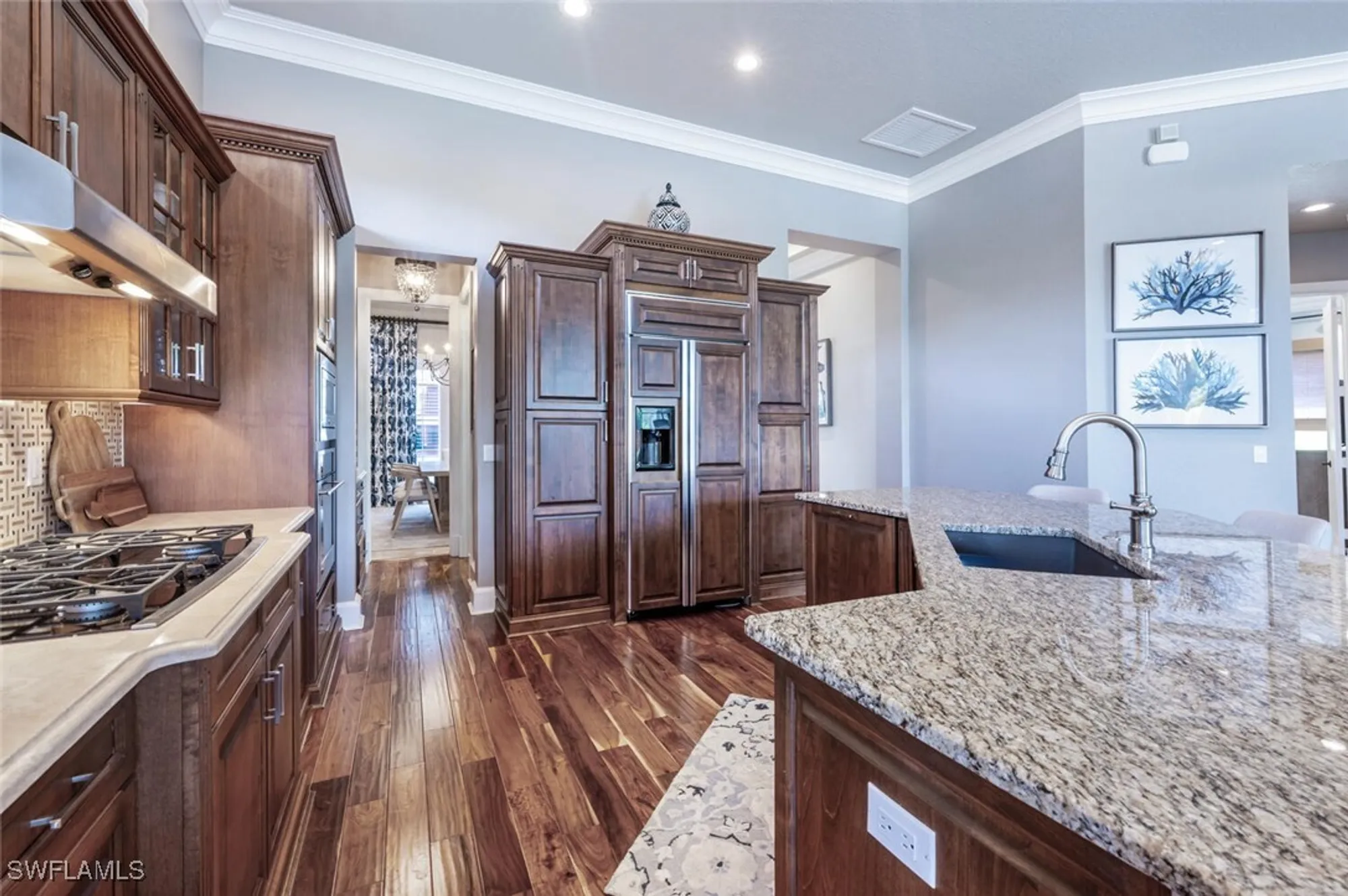 Property Slideshow image 13 of 50 | 3086 aviamar cir, Naples, FL, 34114