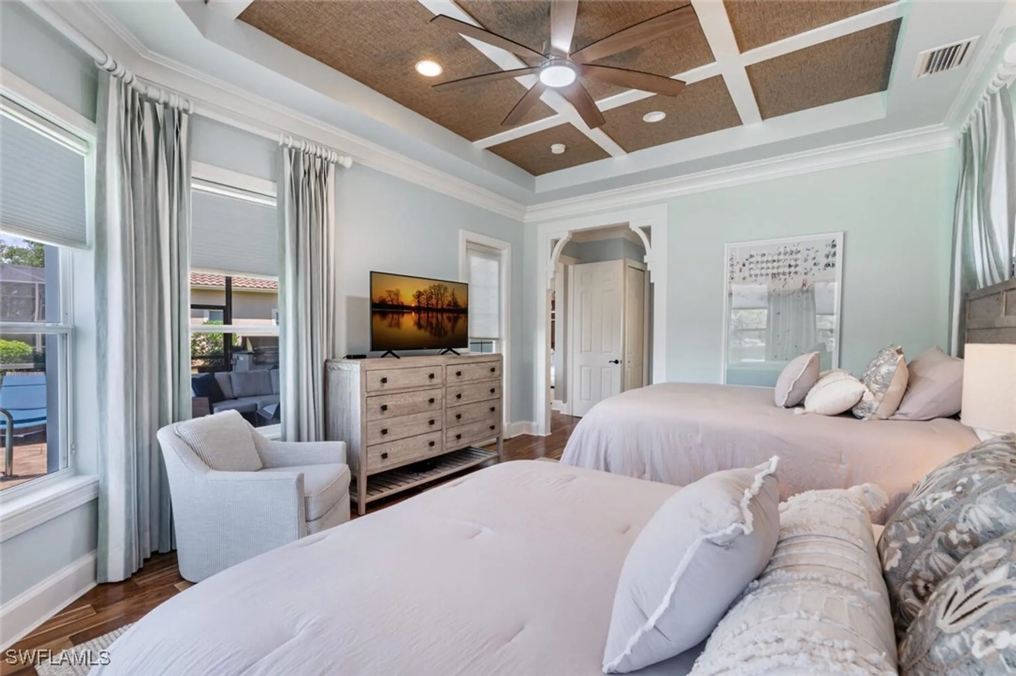 Property Slideshow image 24 of 50 | 3086 aviamar cir, Naples, FL, 34114