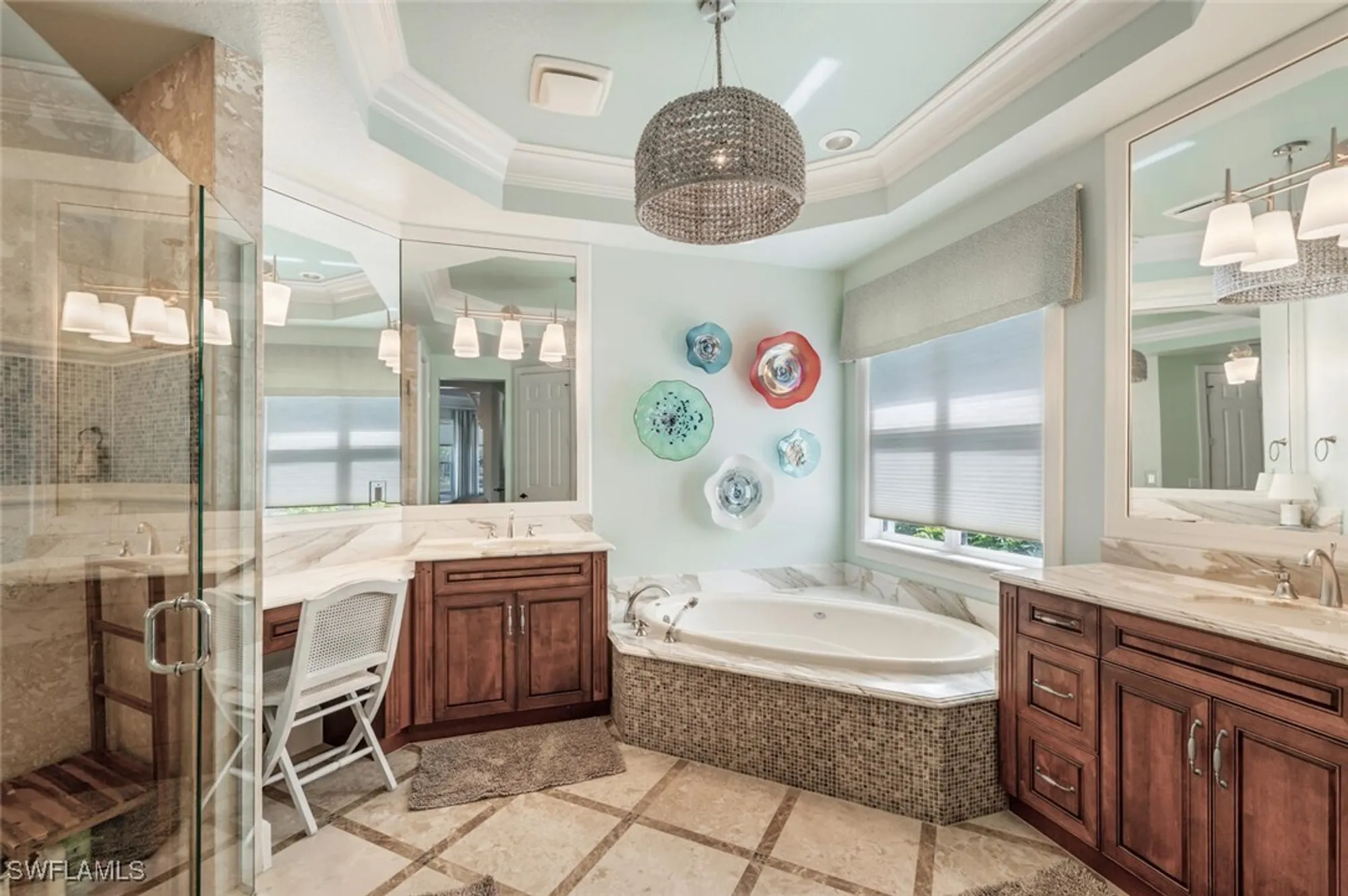 Property Slideshow image 25 of 50 | 3086 aviamar cir, Naples, FL, 34114