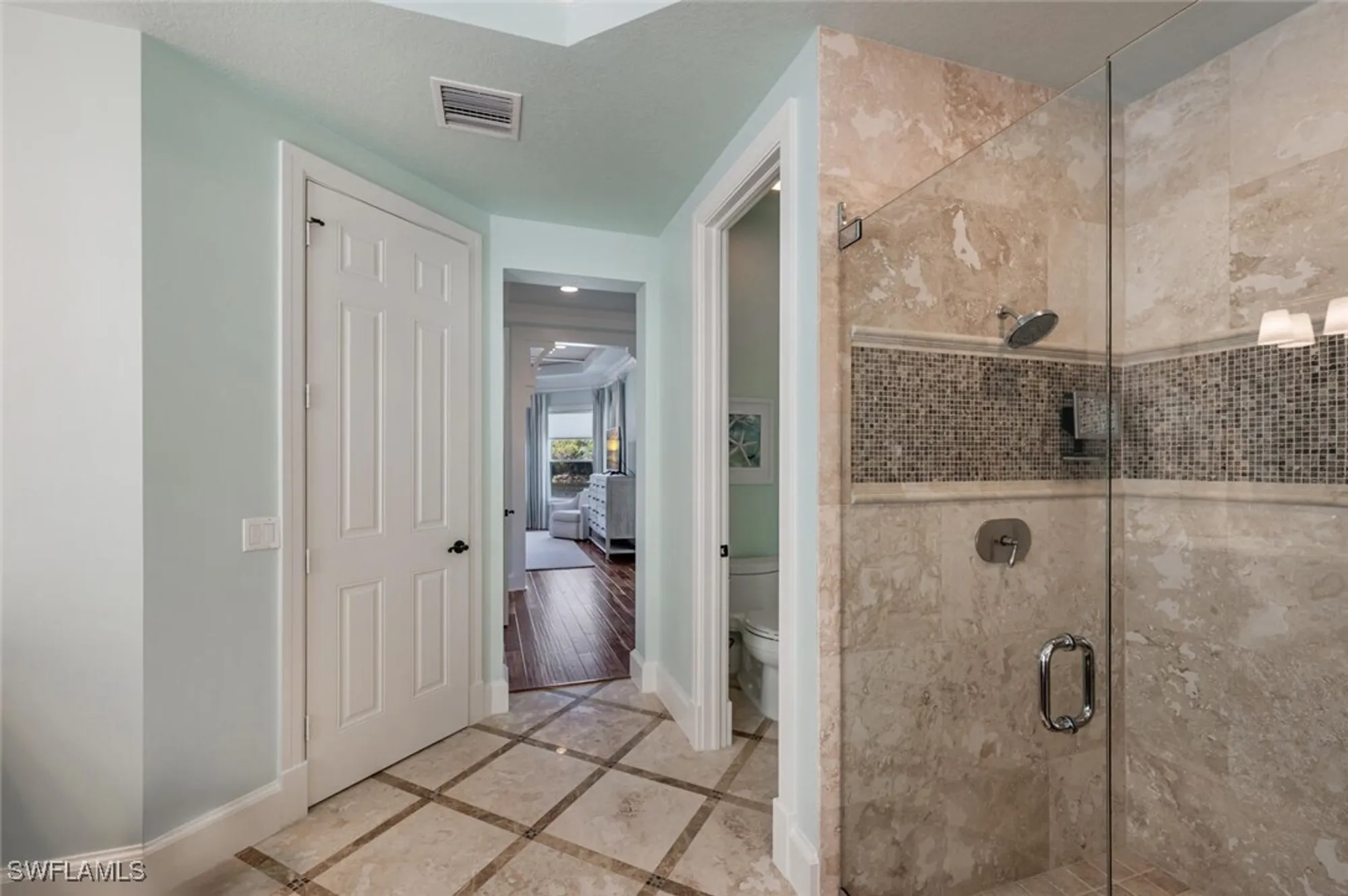 Property Slideshow image 26 of 50 | 3086 aviamar cir, Naples, FL, 34114