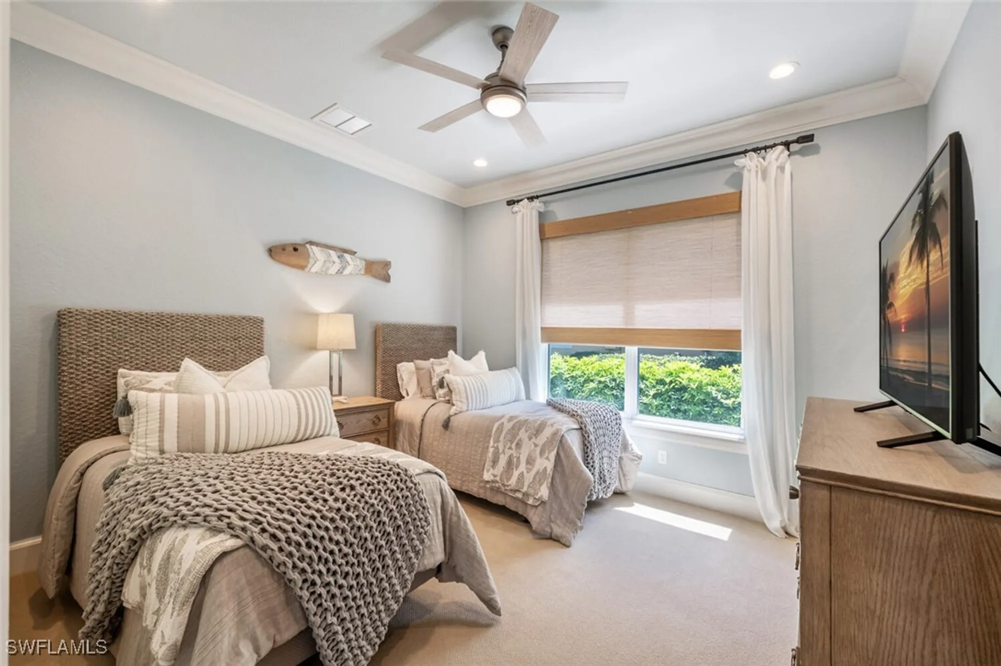 Property Slideshow image 29 of 50 | 3086 aviamar cir, Naples, FL, 34114