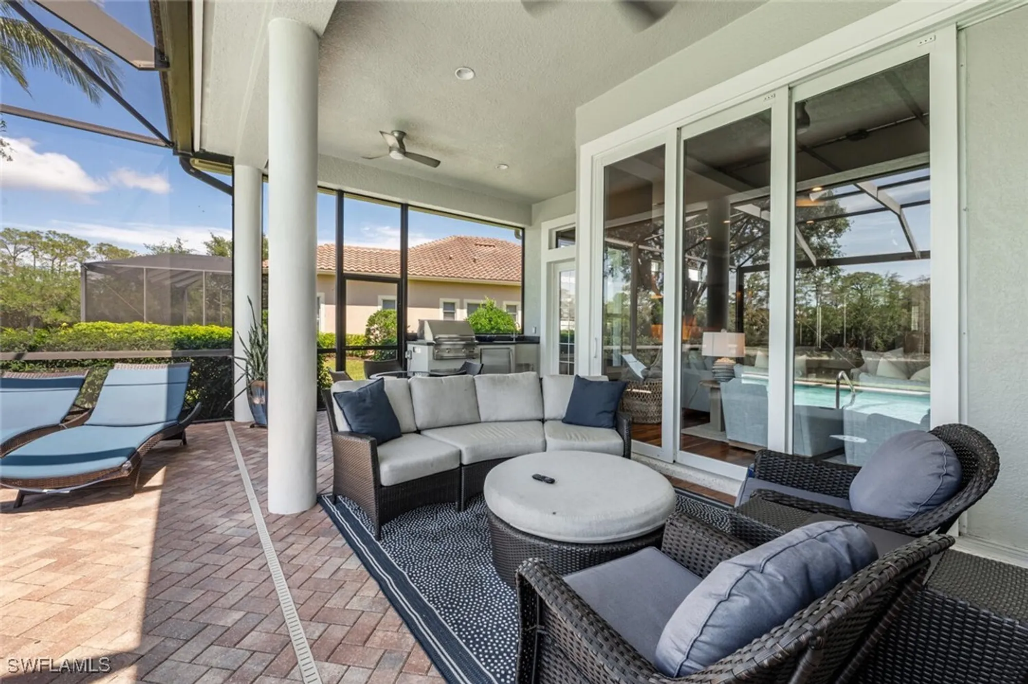 Property Slideshow image 38 of 50 | 3086 aviamar cir, Naples, FL, 34114