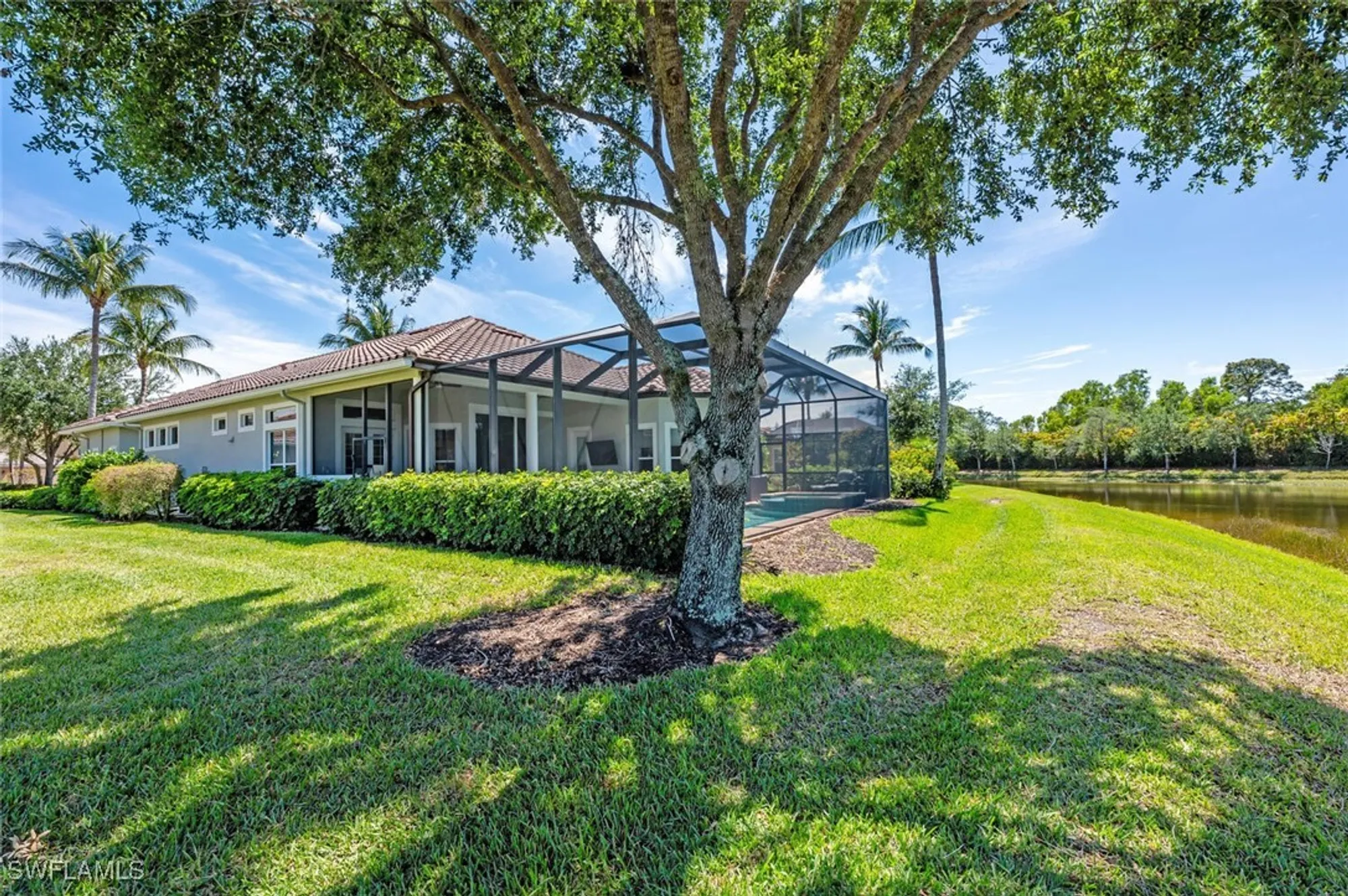 Property Slideshow image 46 of 50 | 3086 aviamar cir, Naples, FL, 34114