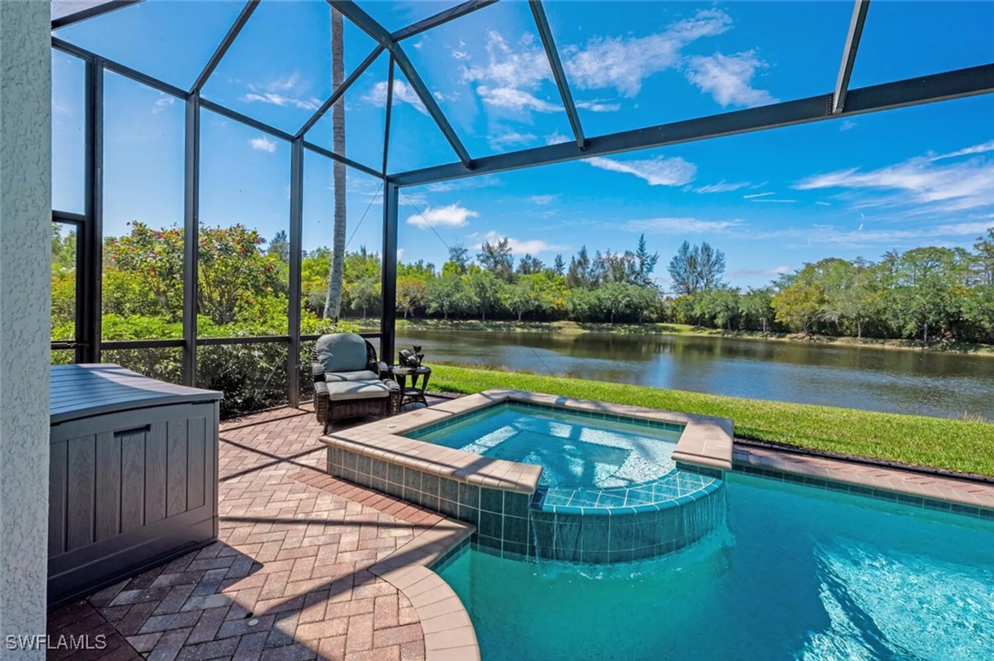 Property Slideshow image 41 of 50 | 3086 aviamar cir, Naples, FL, 34114