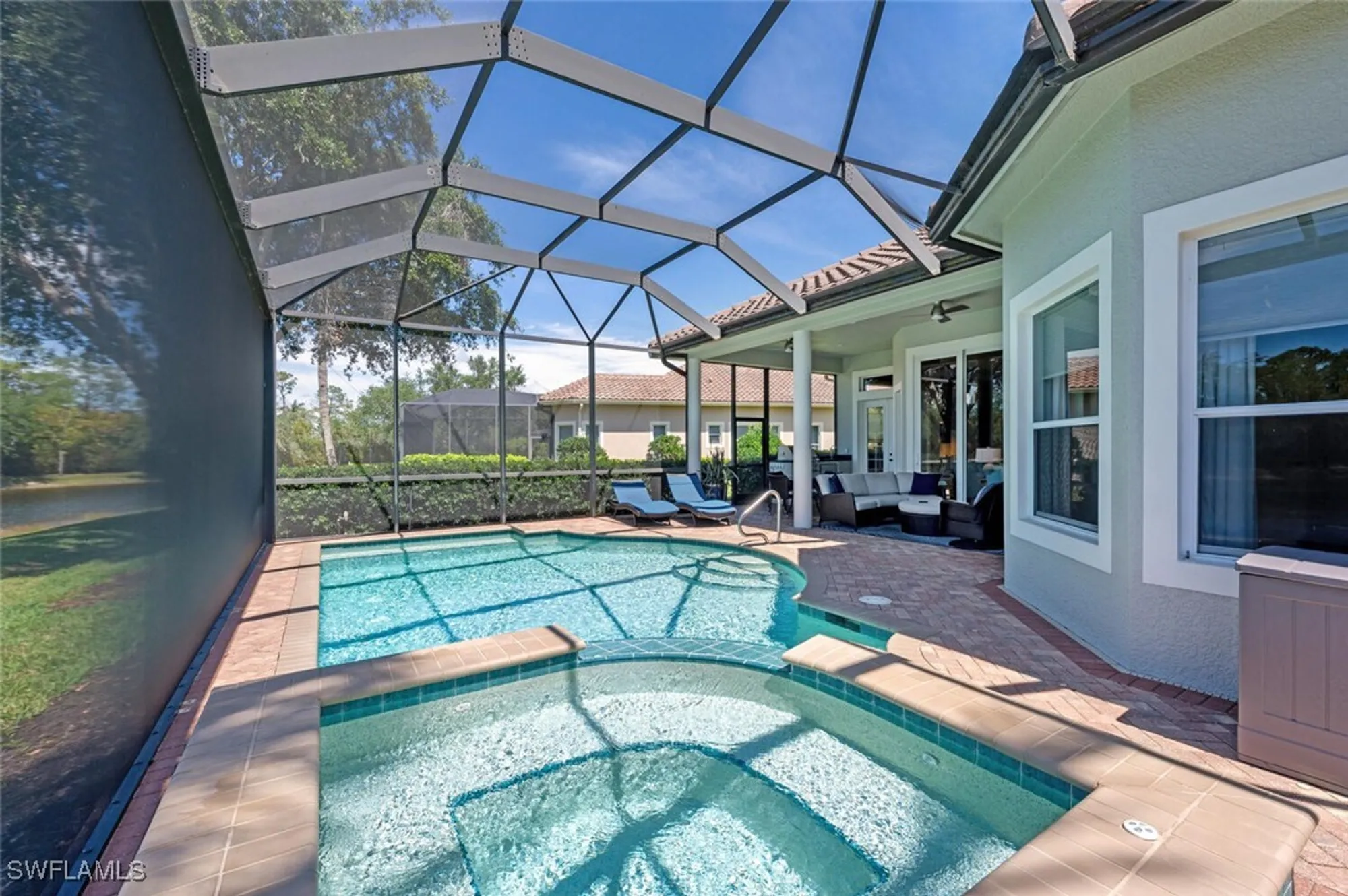Property Slideshow image 42 of 50 | 3086 aviamar cir, Naples, FL, 34114