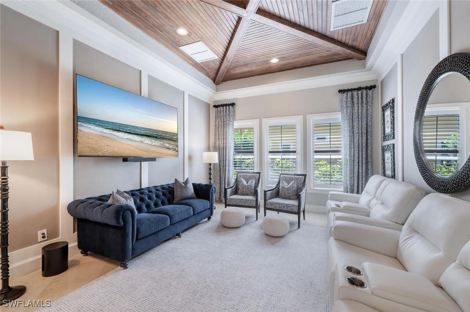 Property Slideshow image 5 of 50 | 3086 aviamar cir, Naples, FL, 34114