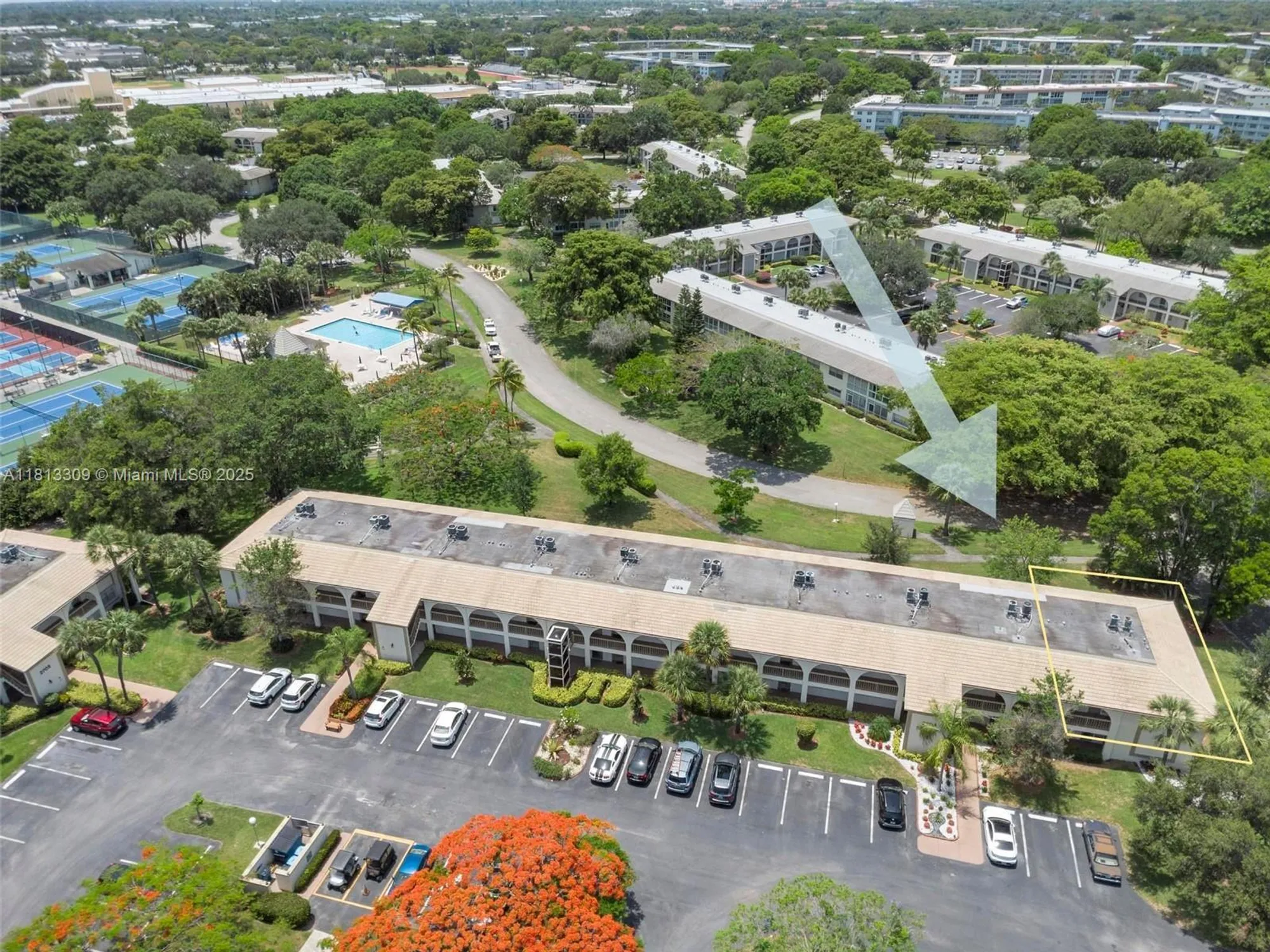 Property Slideshow image 1 of 26 | 2704 nassau bnd j2, Coconut Creek, FL, 33066